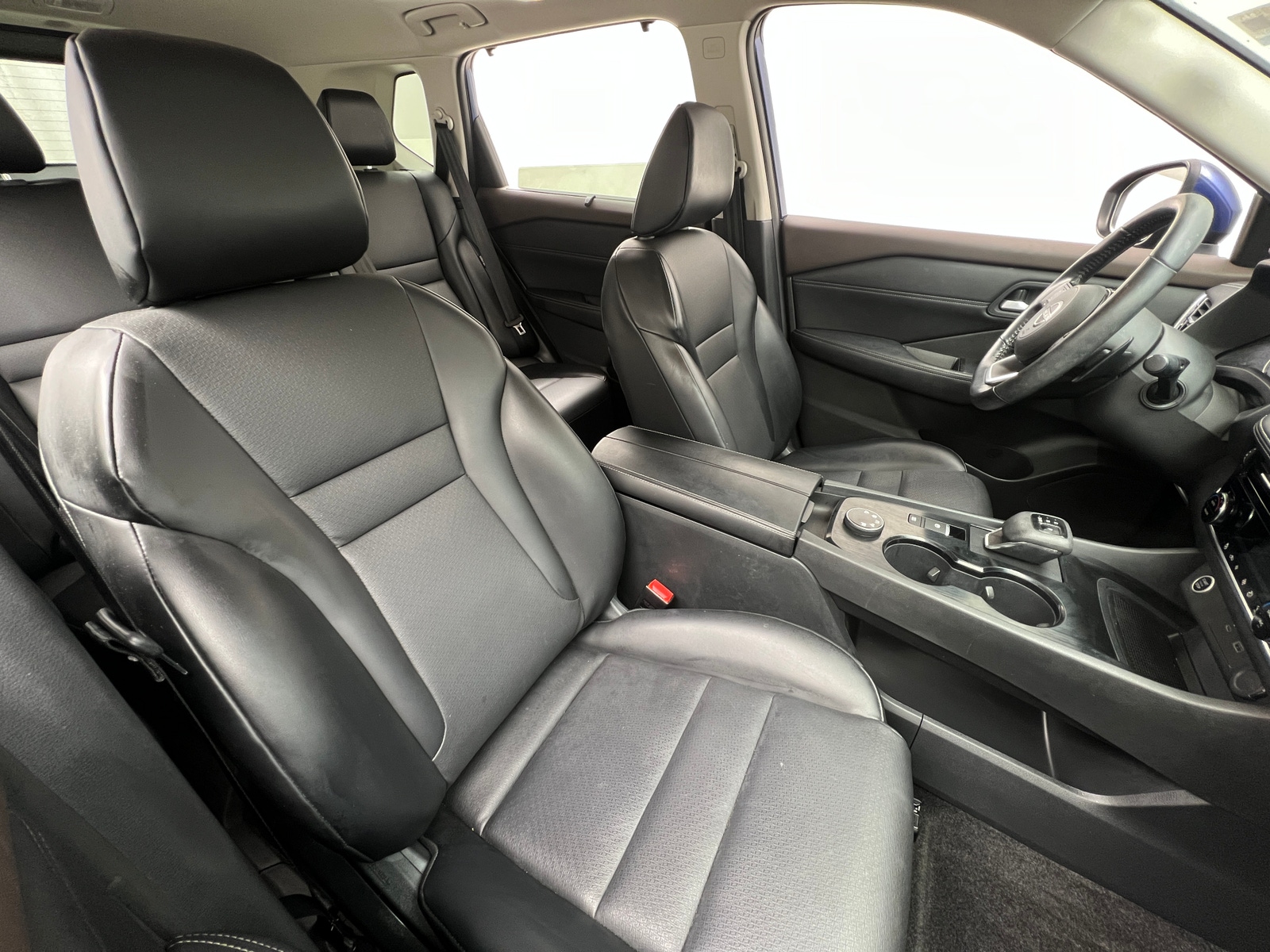 Thumbnail: 2023 Nissan Rogue - 2