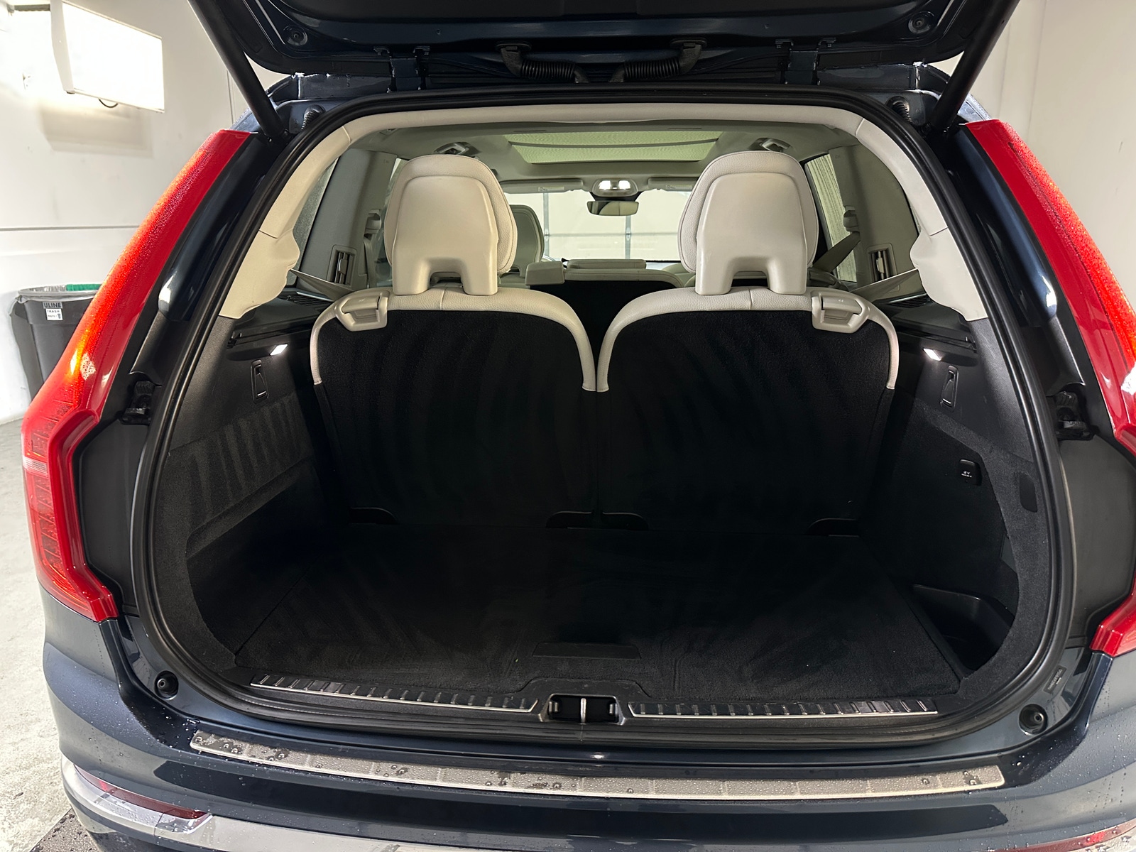 Thumbnail: 2023 Volvo XC90 - 7