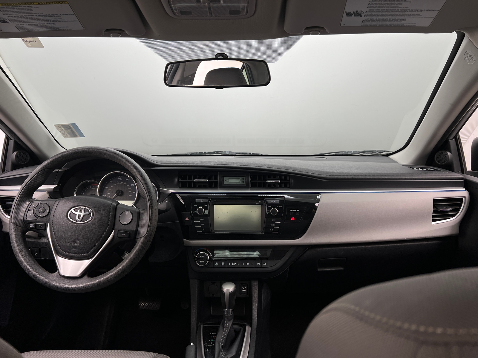 Thumbnail: 2016 Toyota Corolla - 3