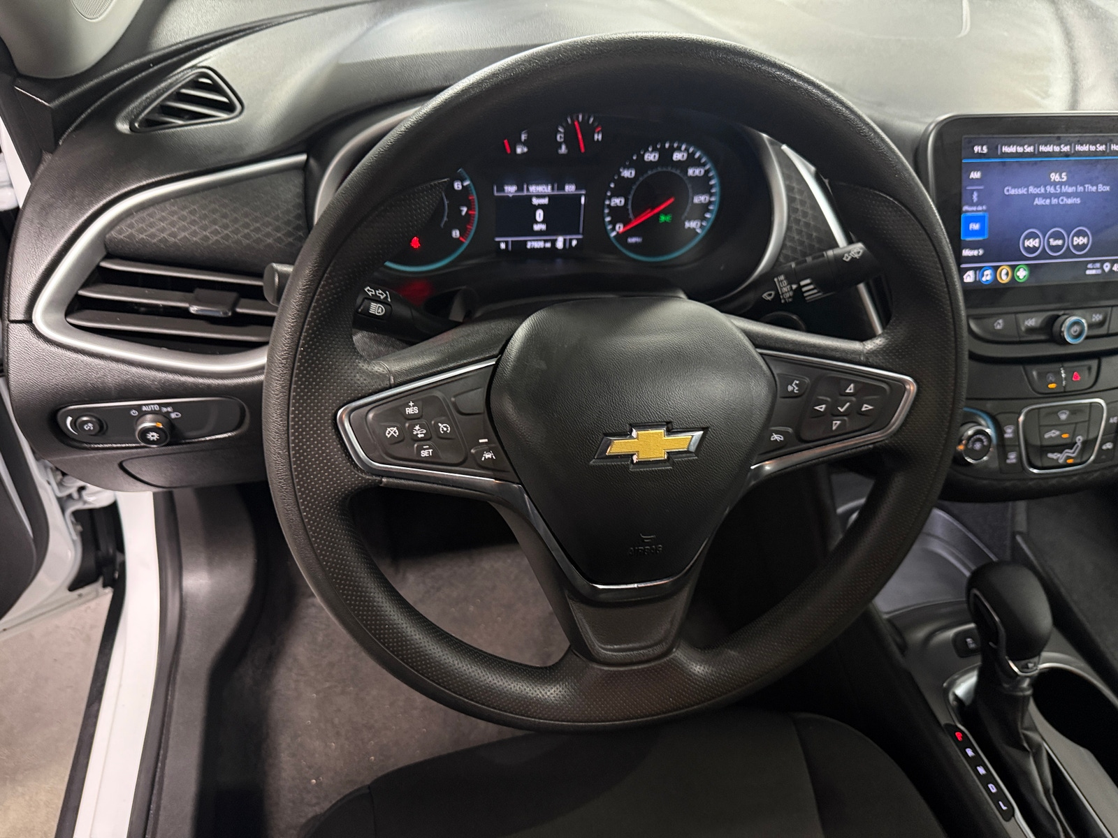 Thumbnail: 2024 Chevrolet Malibu - 5