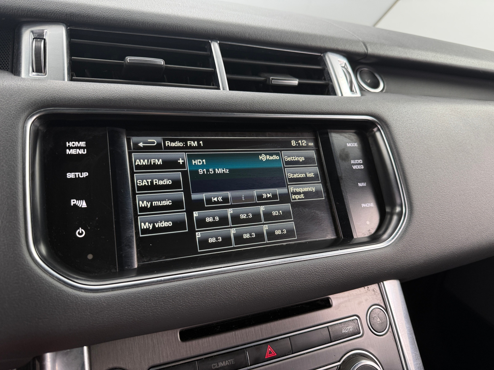 Thumbnail: 2014 Land Rover Range Rover Sport - 3