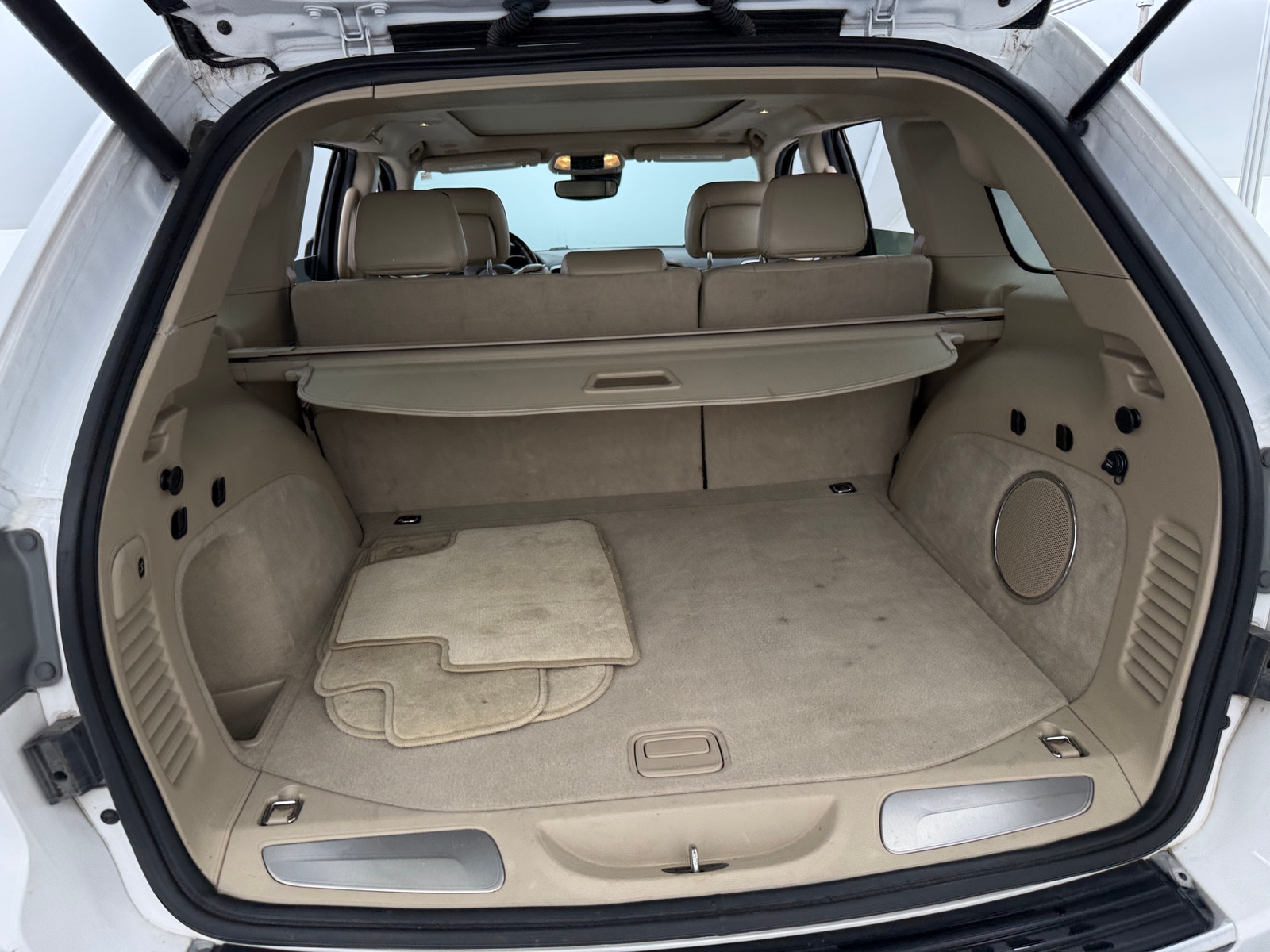 Thumbnail: 2018 Jeep Grand Cherokee - 6