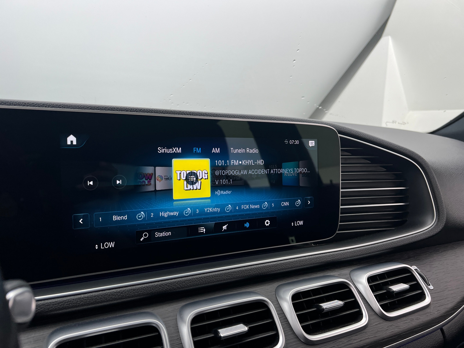 Thumbnail: 2022 Mercedes-Benz GLE - 3