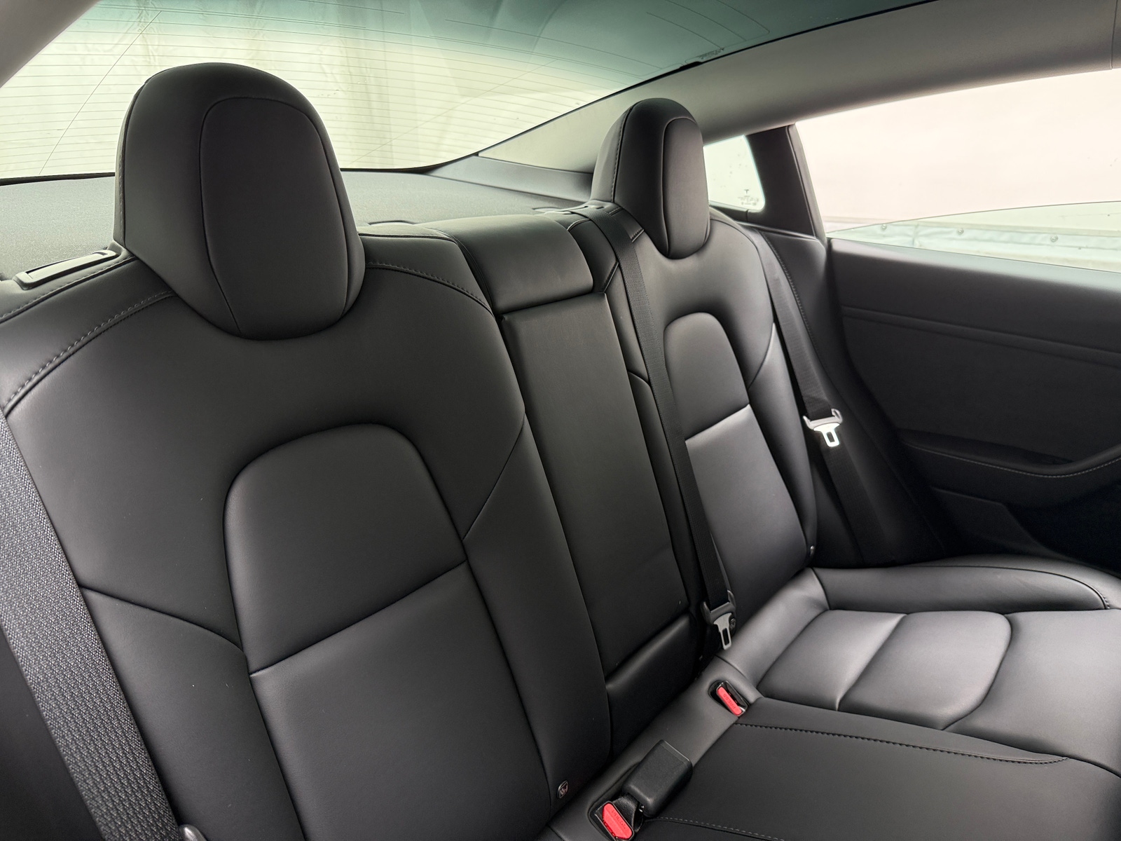 Thumbnail: 2022 Tesla Model 3 - 5