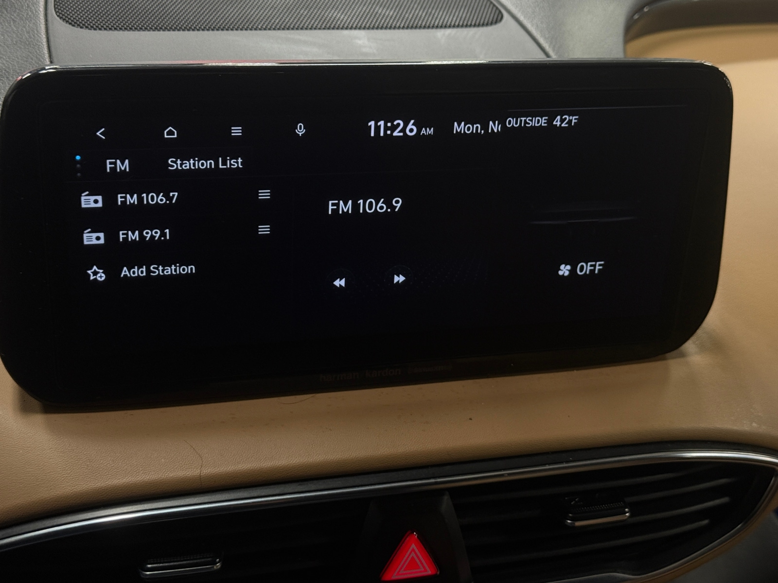 Thumbnail: 2023 Hyundai Santa Fe - 3