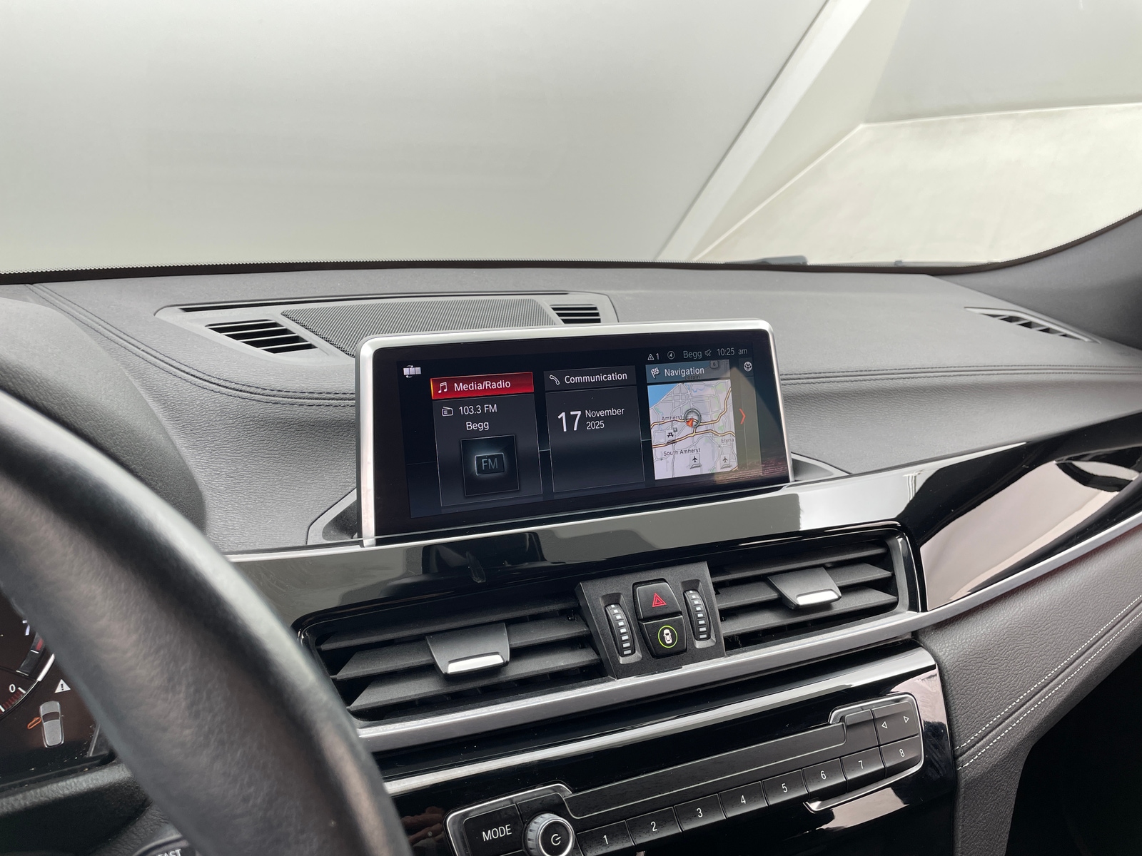 Thumbnail: 2021 BMW X2 - 3