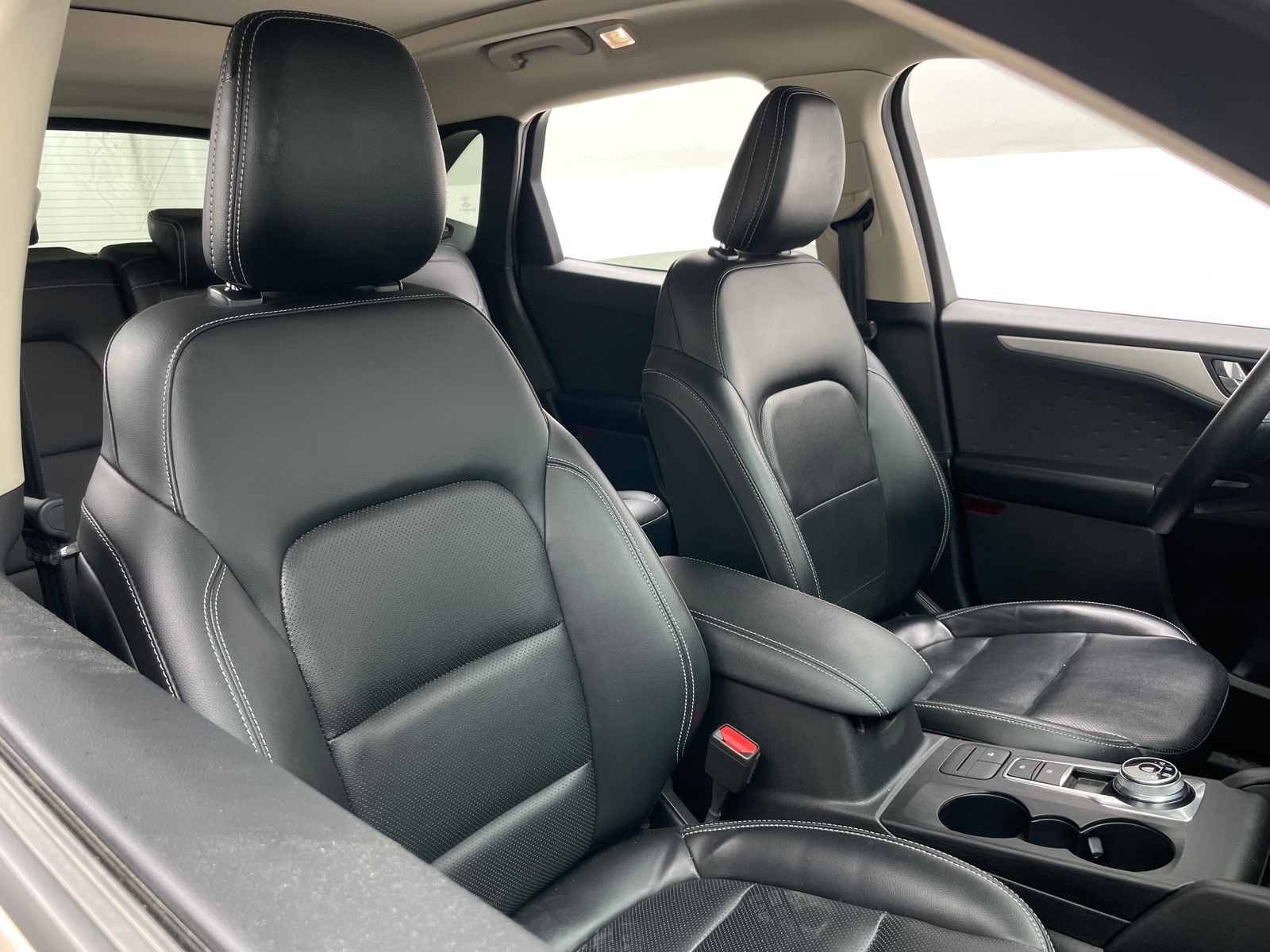 Thumbnail: 2020 Ford Escape - 2