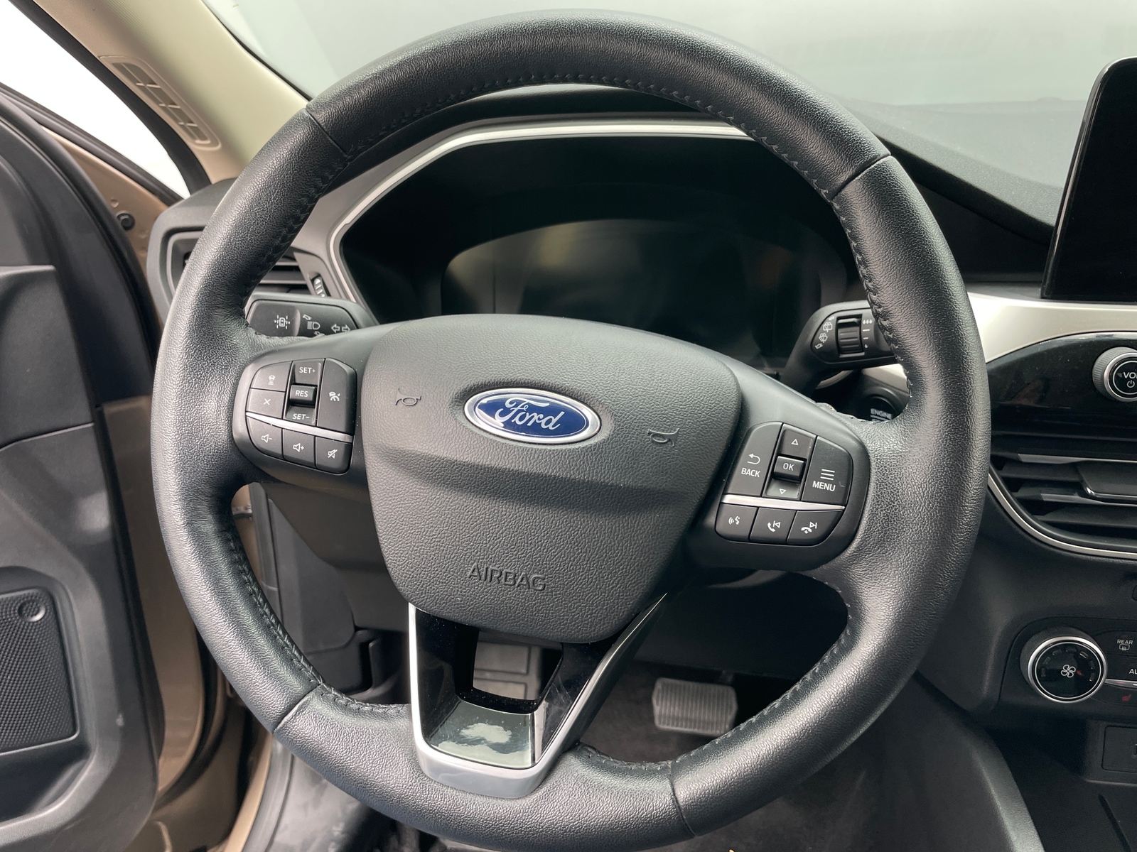 Thumbnail: 2020 Ford Escape - 5