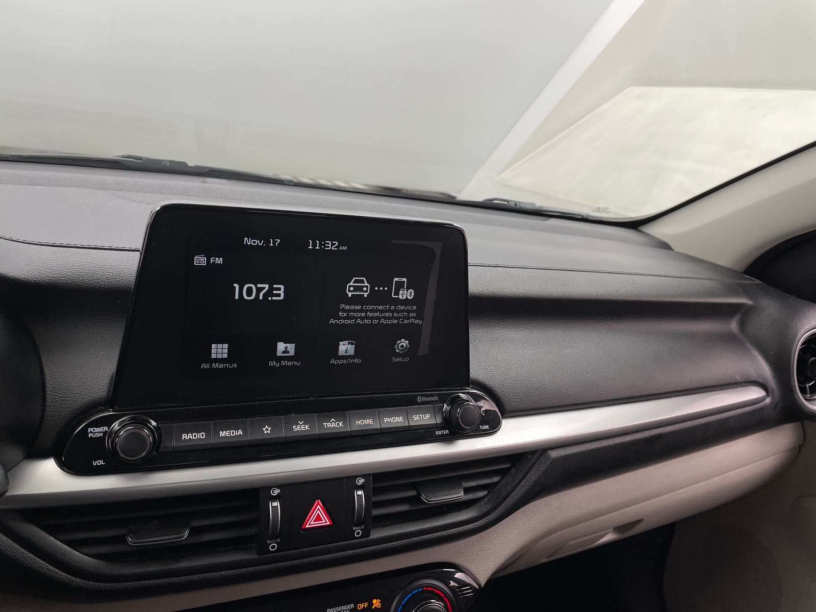 Thumbnail: 2019 Kia Forte - 4