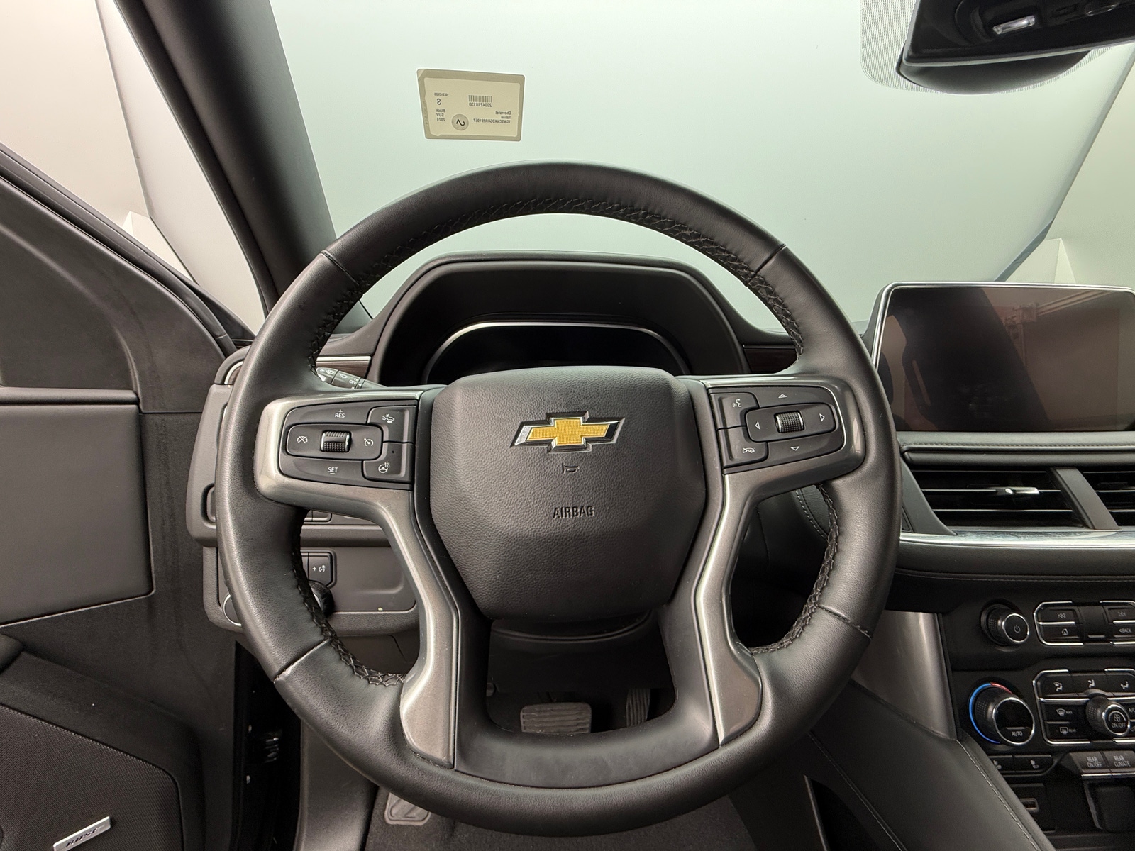 Thumbnail: 2024 Chevrolet Tahoe - 4