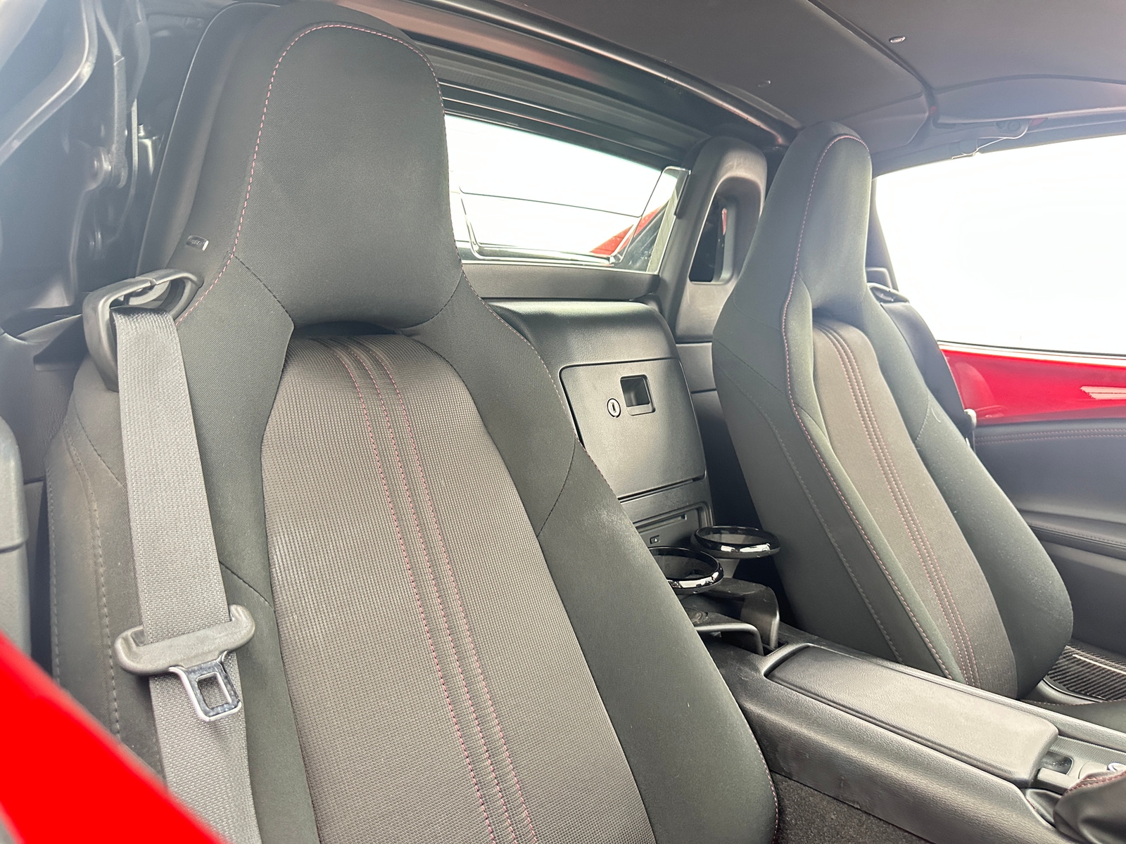 Thumbnail: 2017 Mazda MX-5 Miata - 2