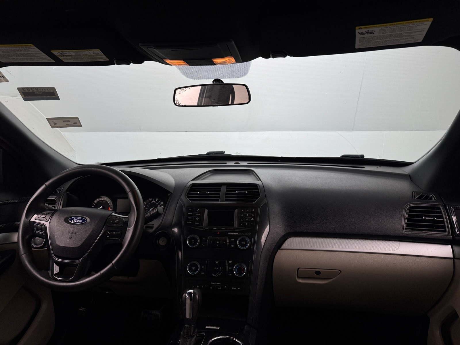 Thumbnail: 2018 Ford Explorer - 3