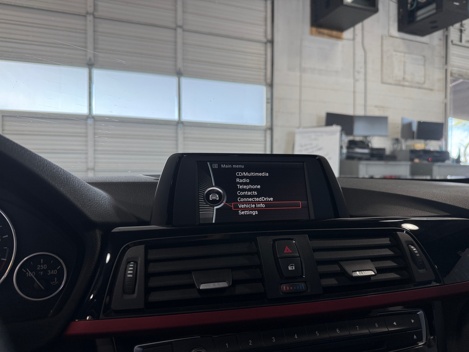 Thumbnail: 2014 BMW 4 Series - 3