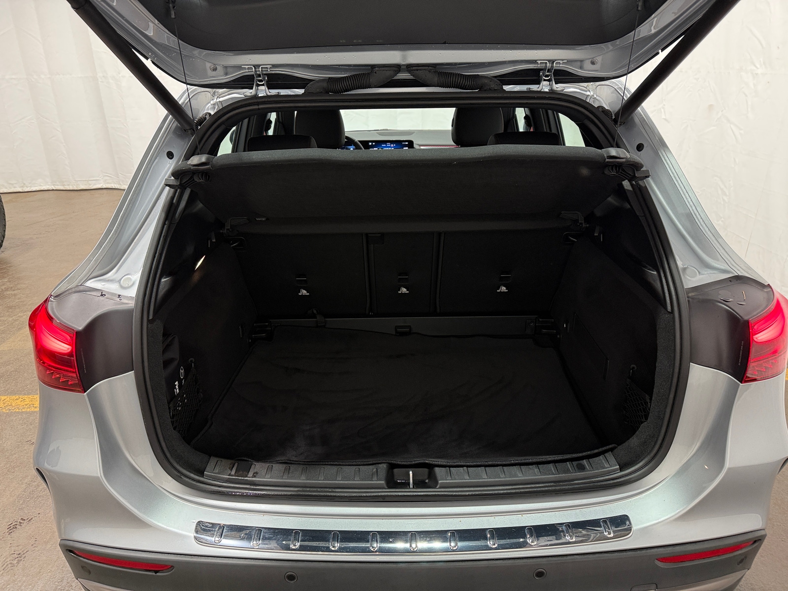 Thumbnail: 2024 Mercedes-Benz GLA - 6