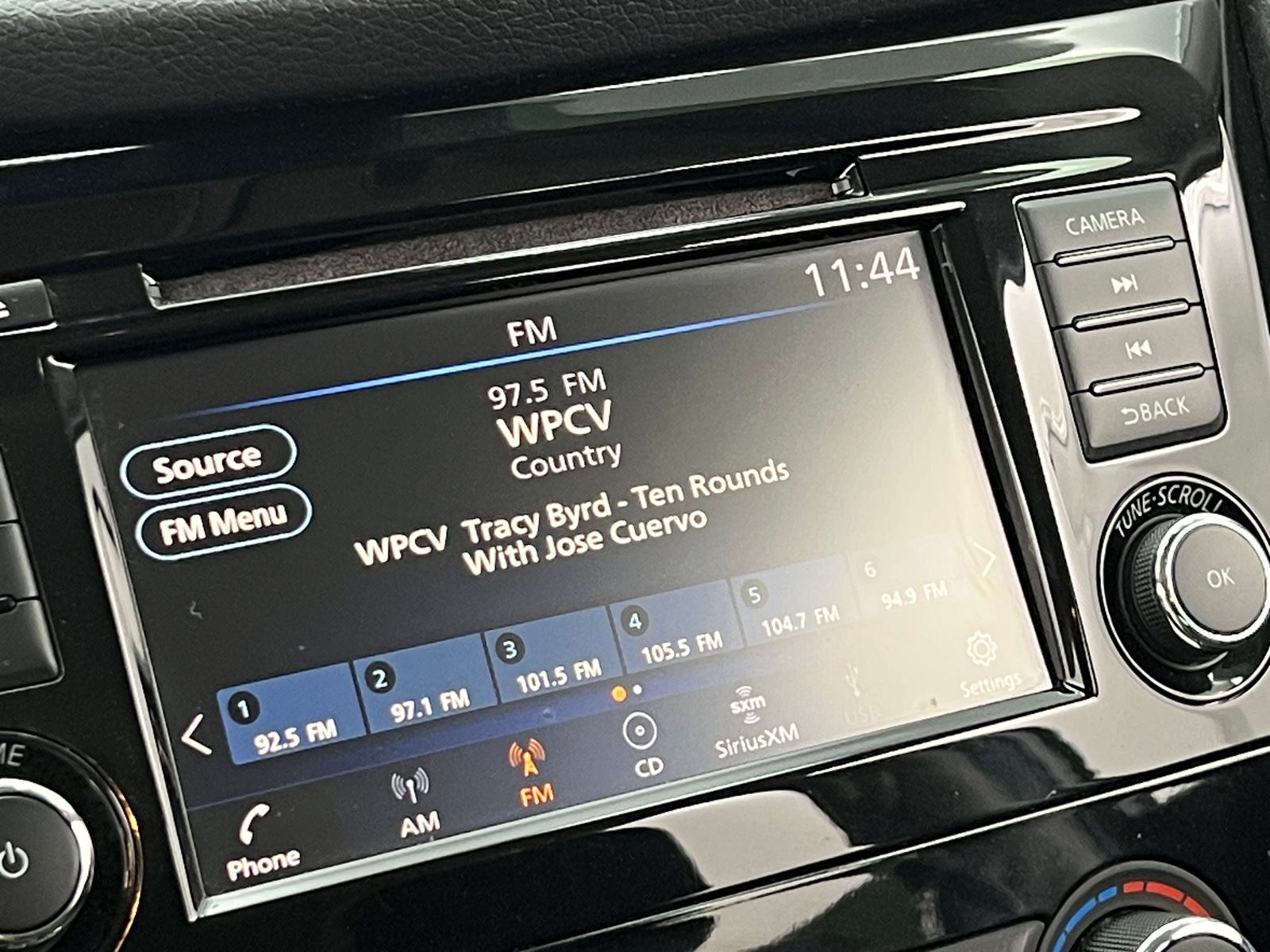 Thumbnail: 2019 Nissan Rogue - 4