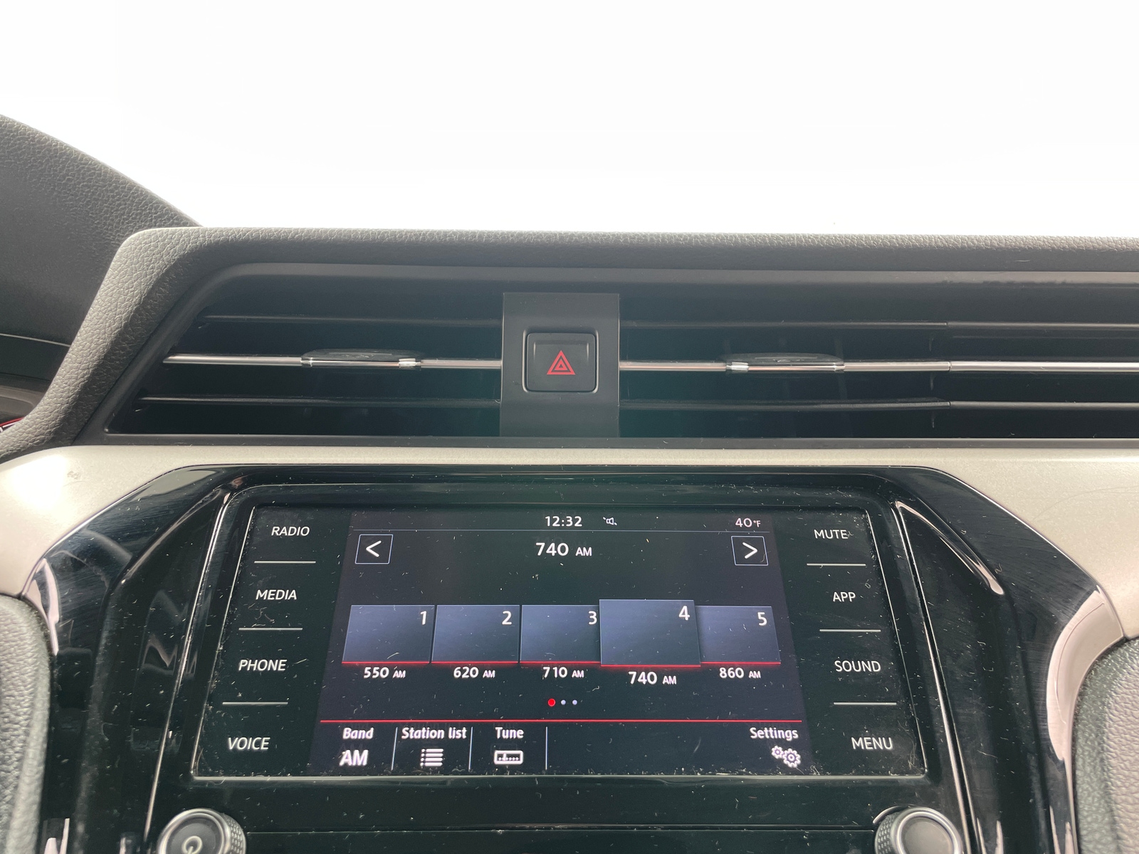 Thumbnail: 2021 Volkswagen Passat - 3