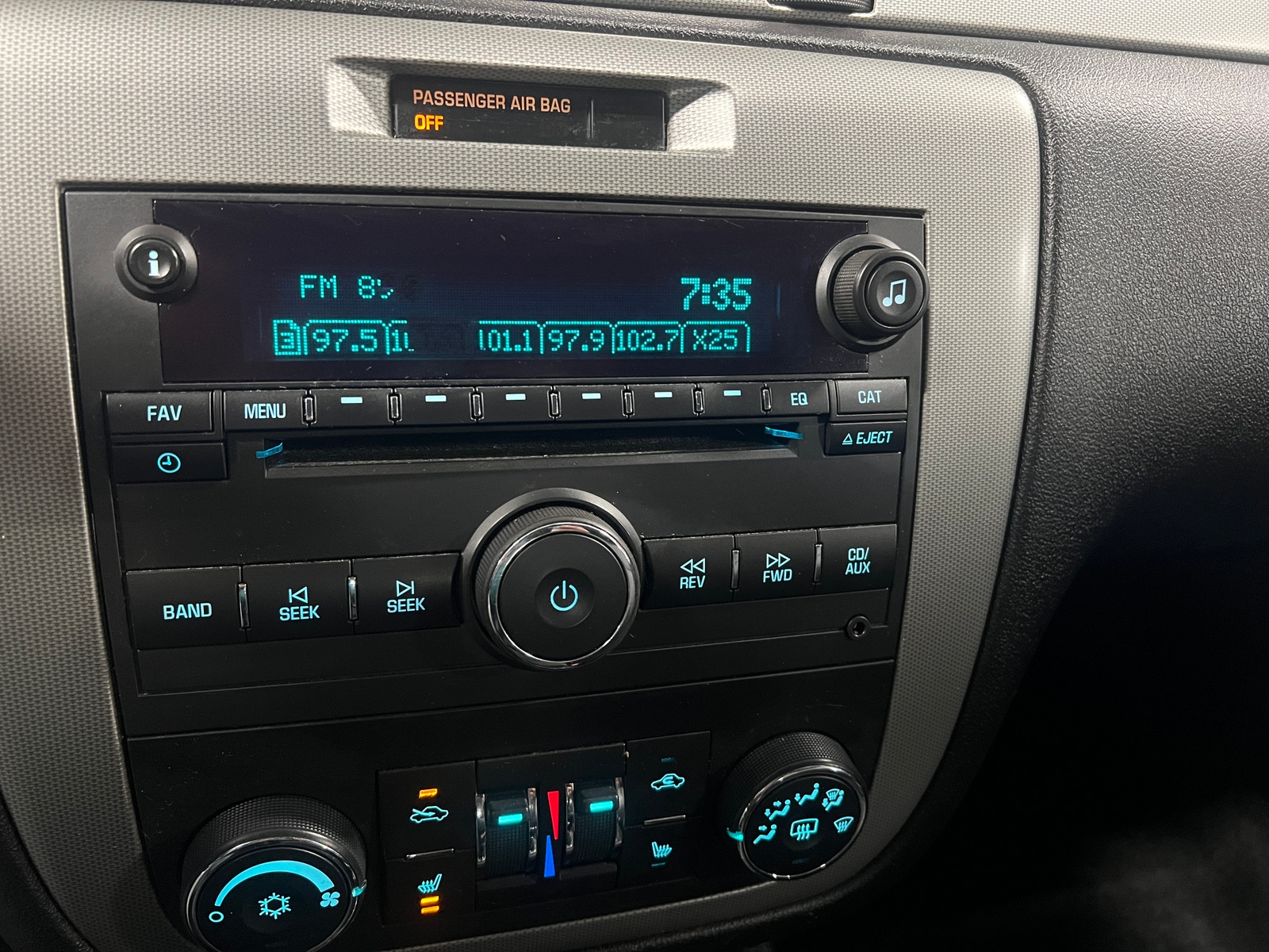 Thumbnail: 2013 Chevrolet Impala - 3