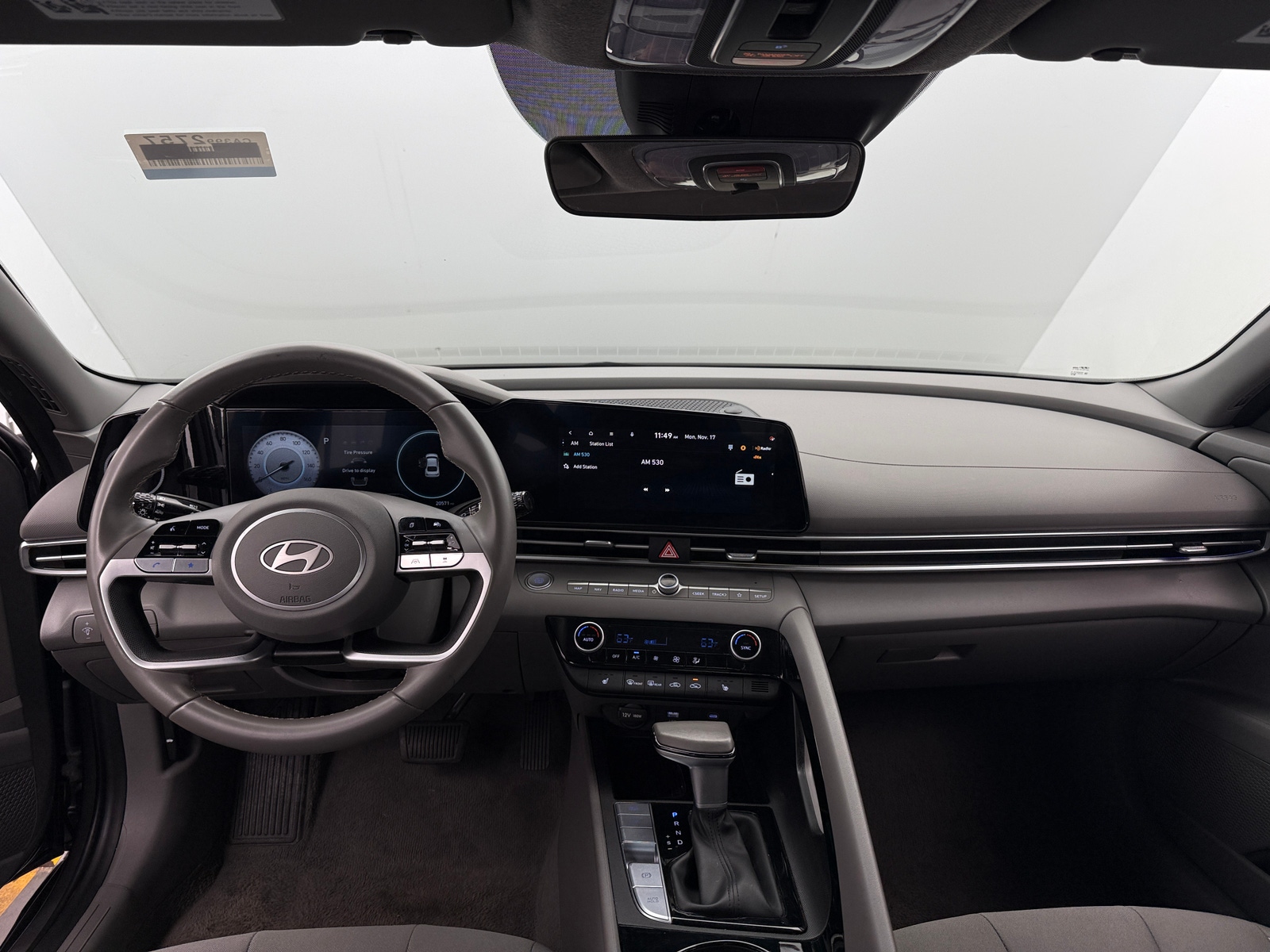 Thumbnail: 2025 Hyundai Elantra - 3