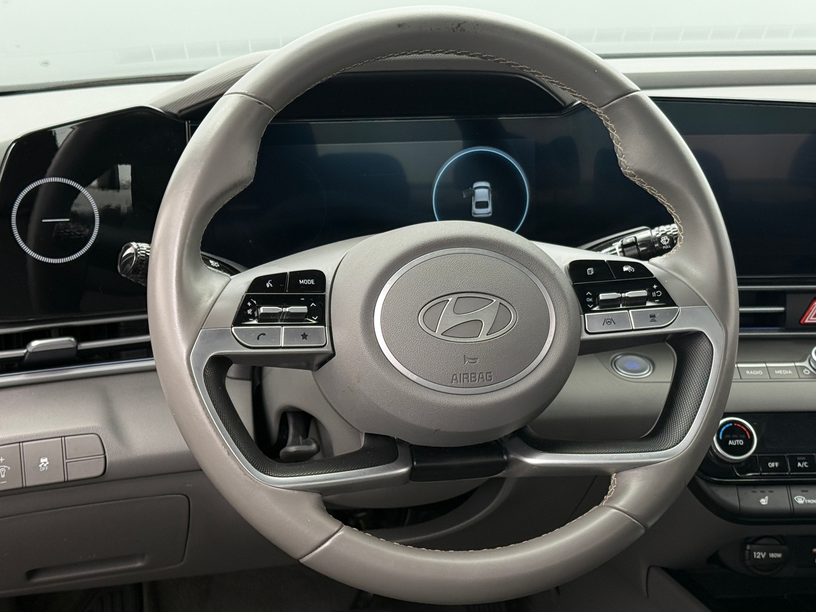 Thumbnail: 2025 Hyundai Elantra - 5