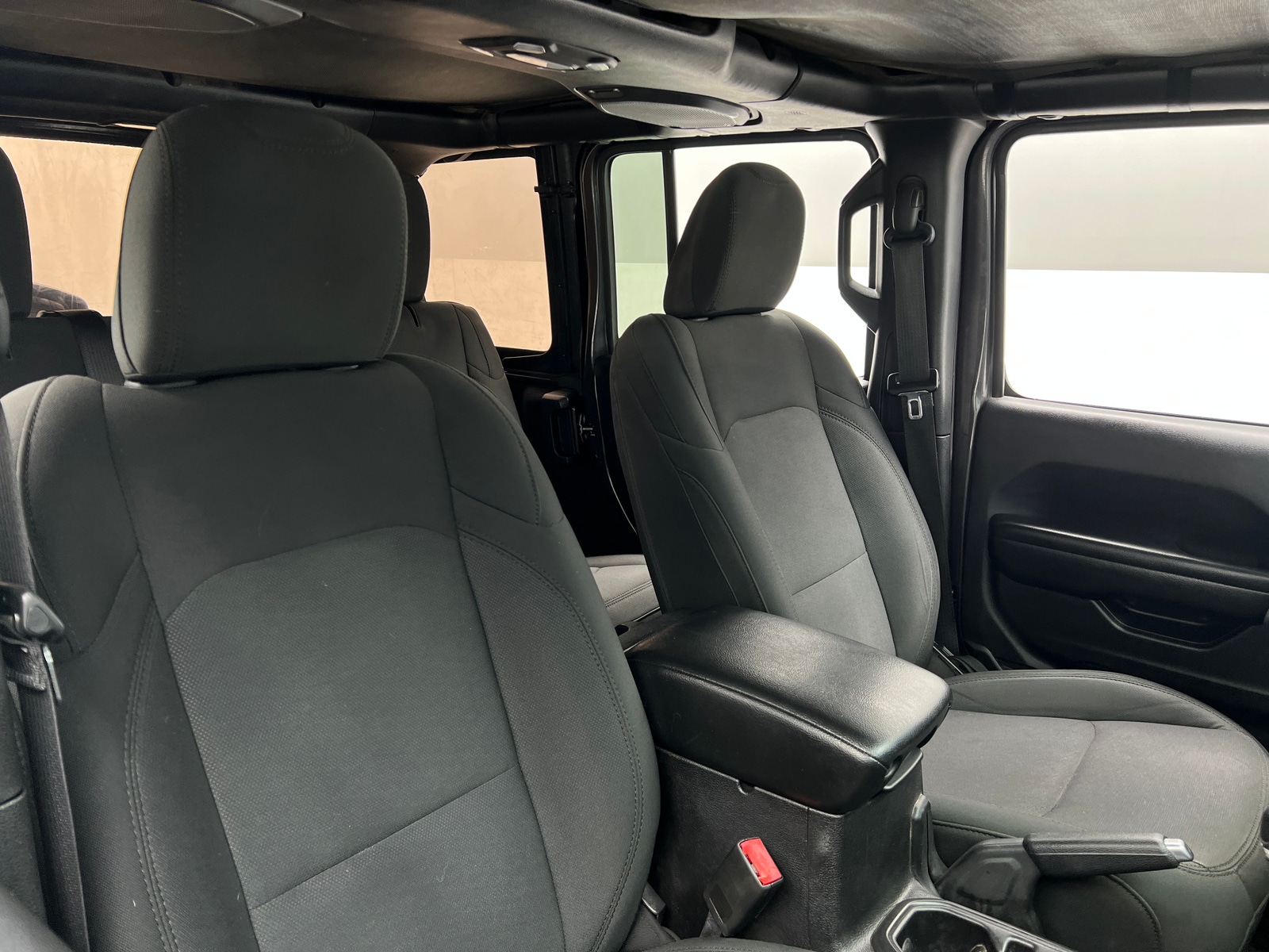 Thumbnail: 2018 Jeep Wrangler - 2