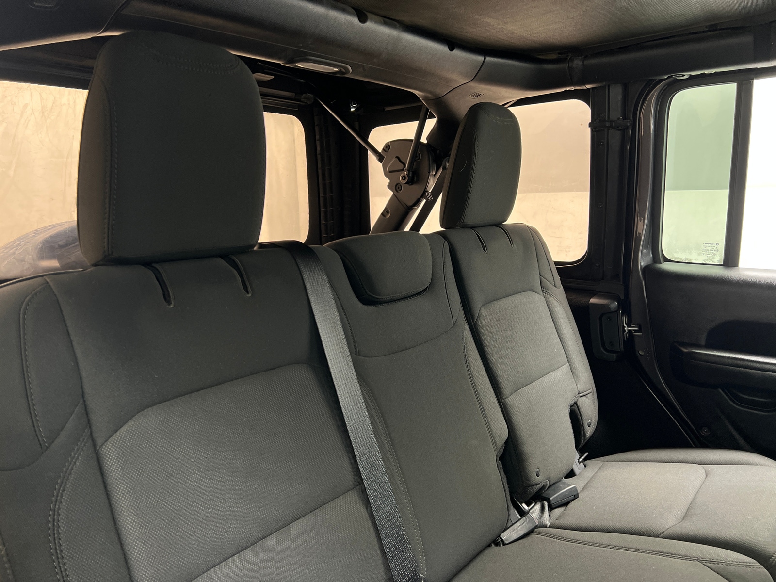 Thumbnail: 2018 Jeep Wrangler - 6