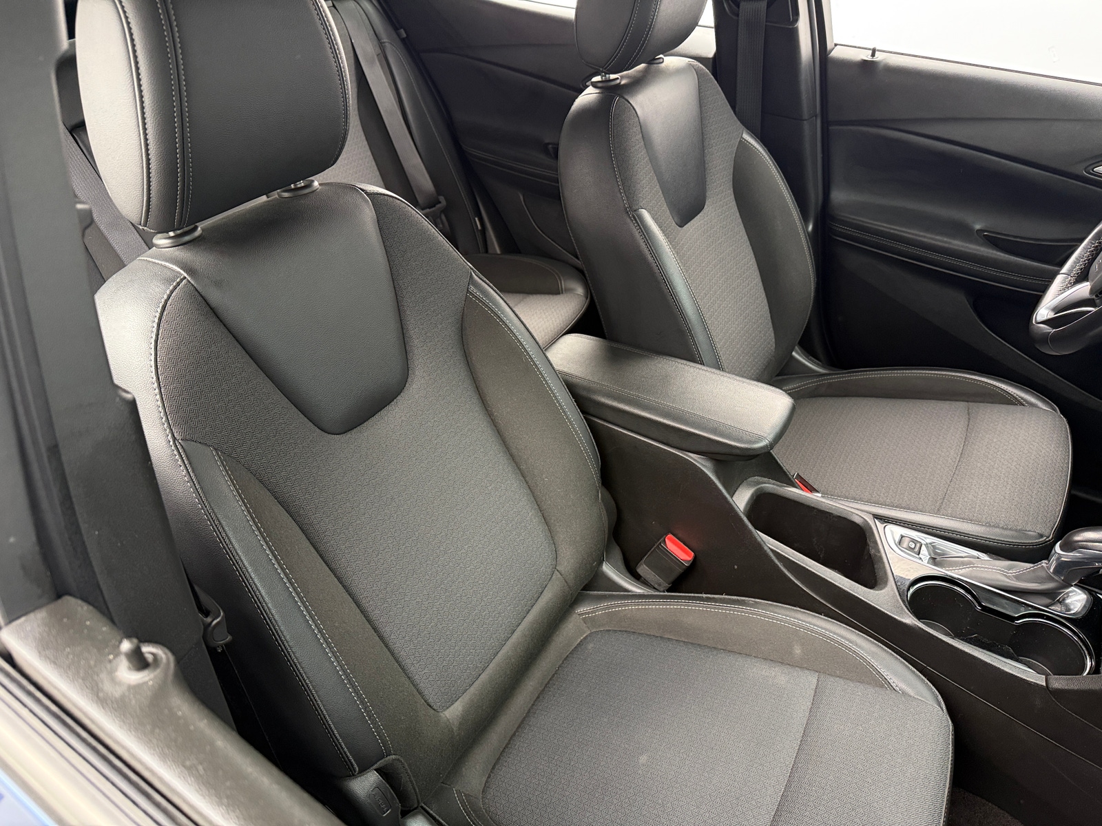 Thumbnail: 2021 Buick Encore GX - 2