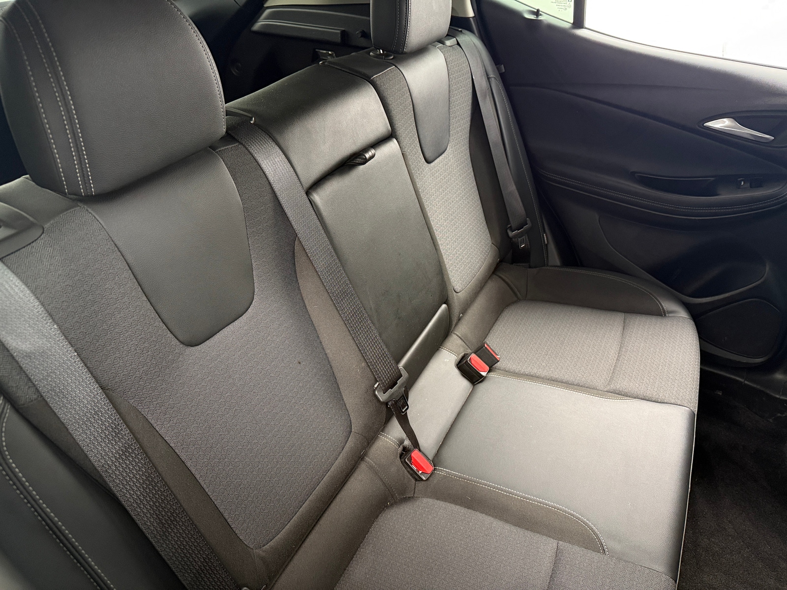 Thumbnail: 2021 Buick Encore GX - 6