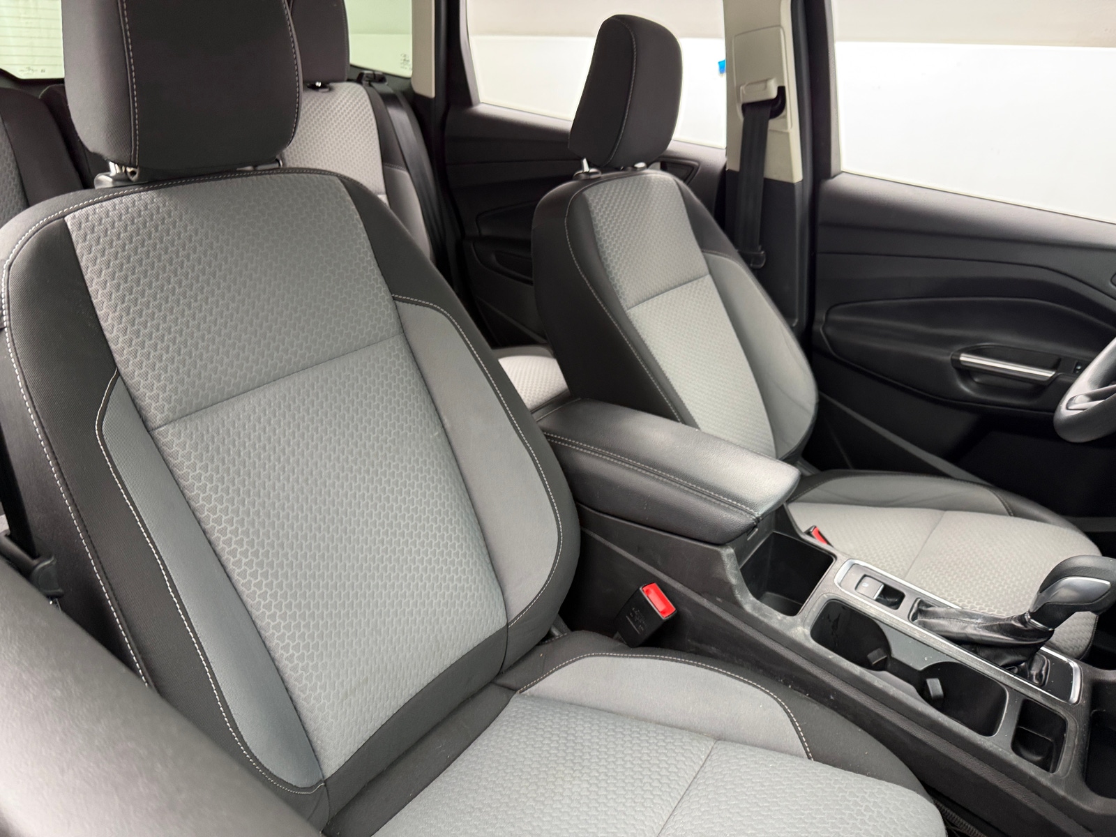 Thumbnail: 2019 Ford Escape - 2