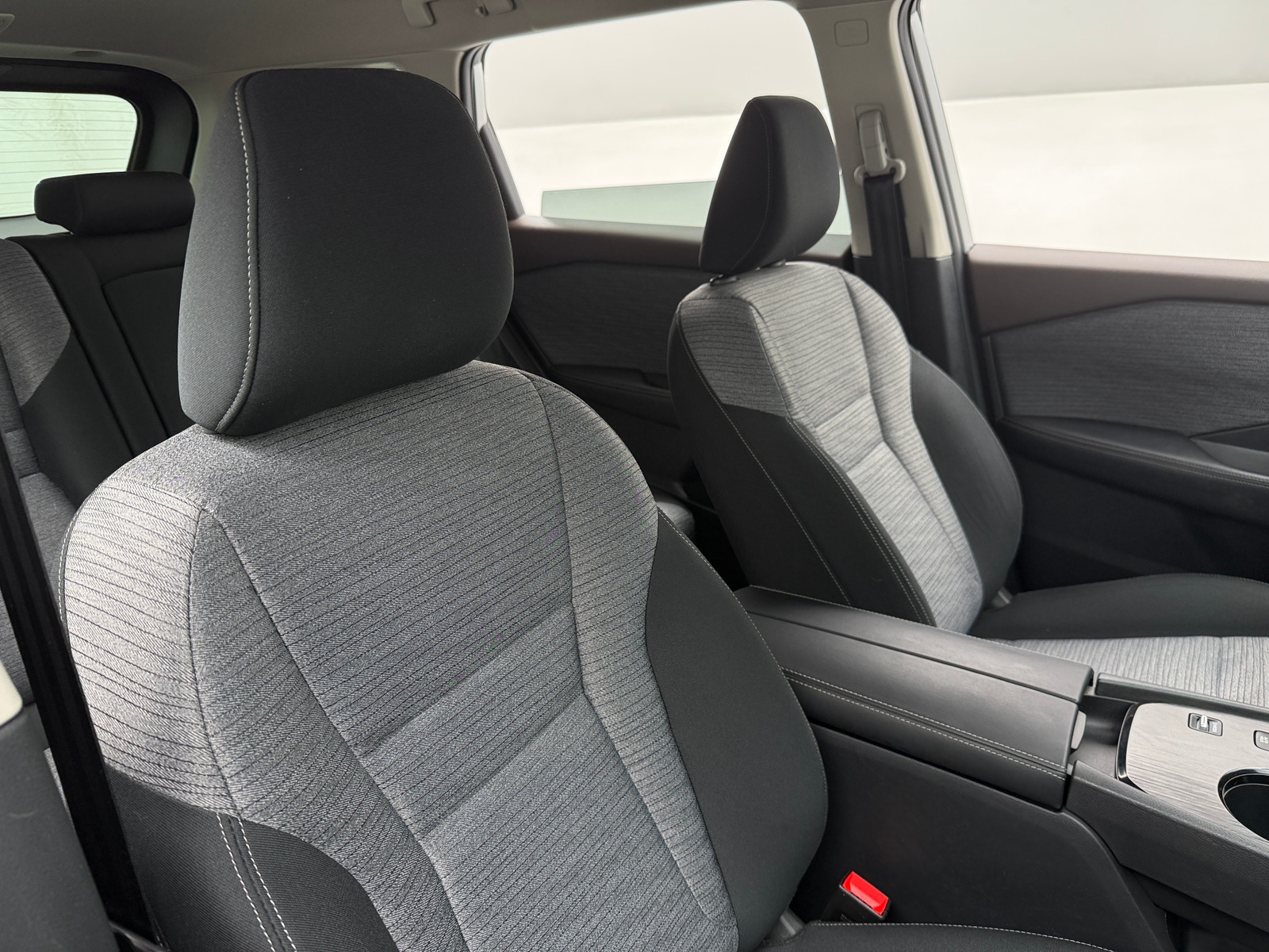 Thumbnail: 2022 Nissan Rogue - 2