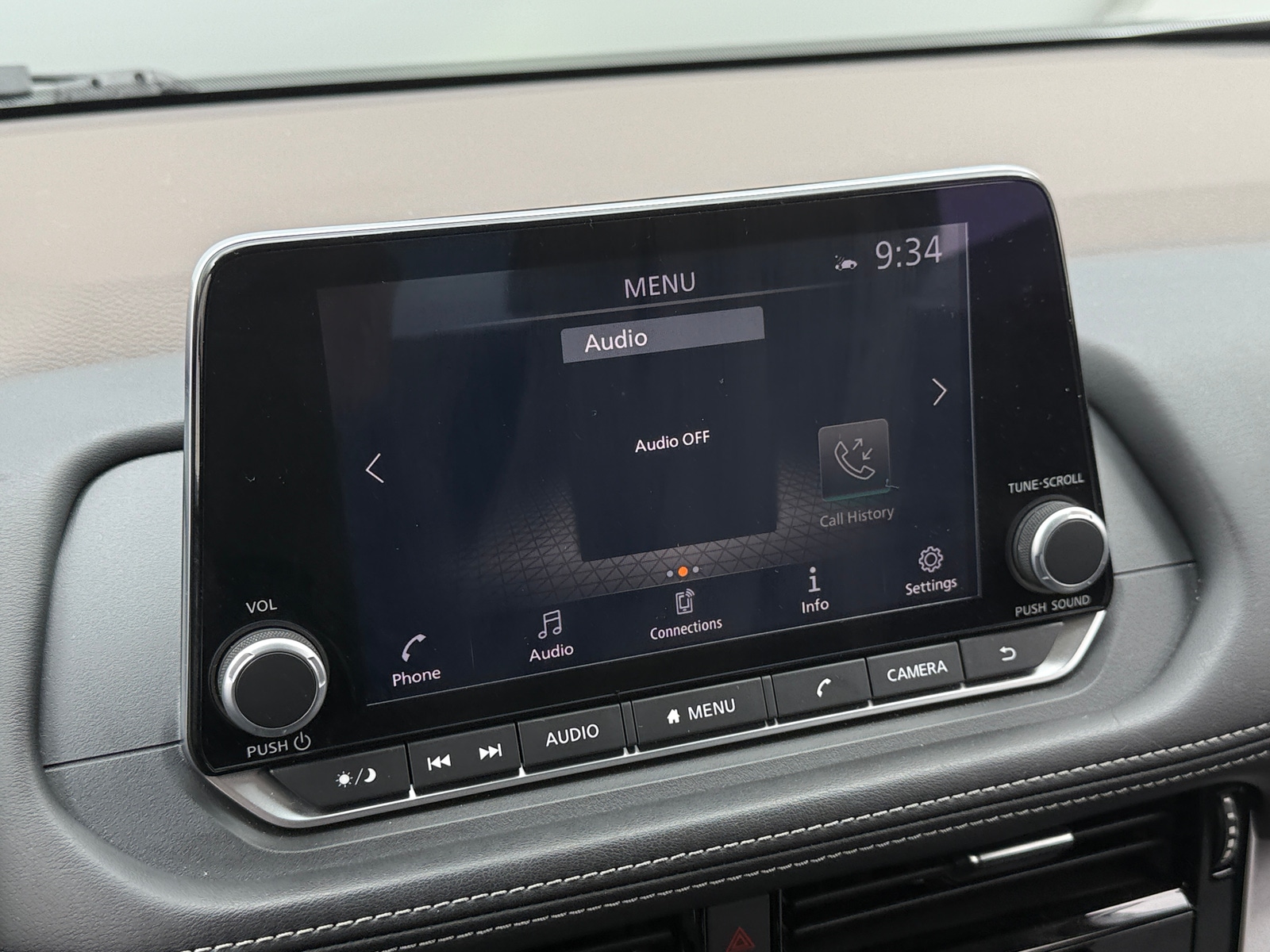 Thumbnail: 2022 Nissan Rogue - 4