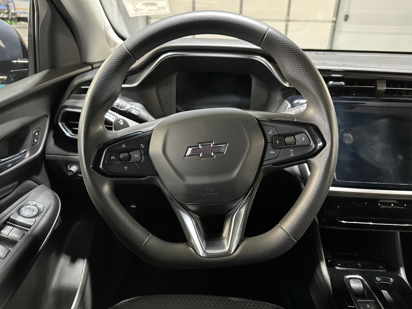 Thumbnail: 2022 Chevrolet Bolt EUV - 5