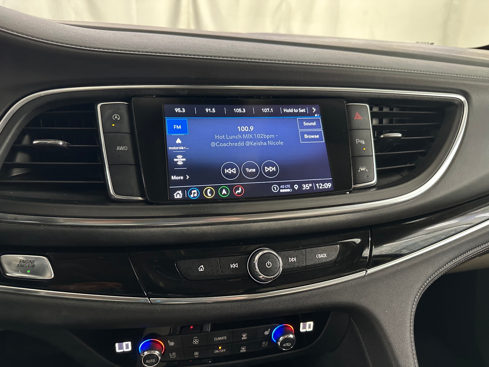 Thumbnail: 2023 Buick Enclave - 3