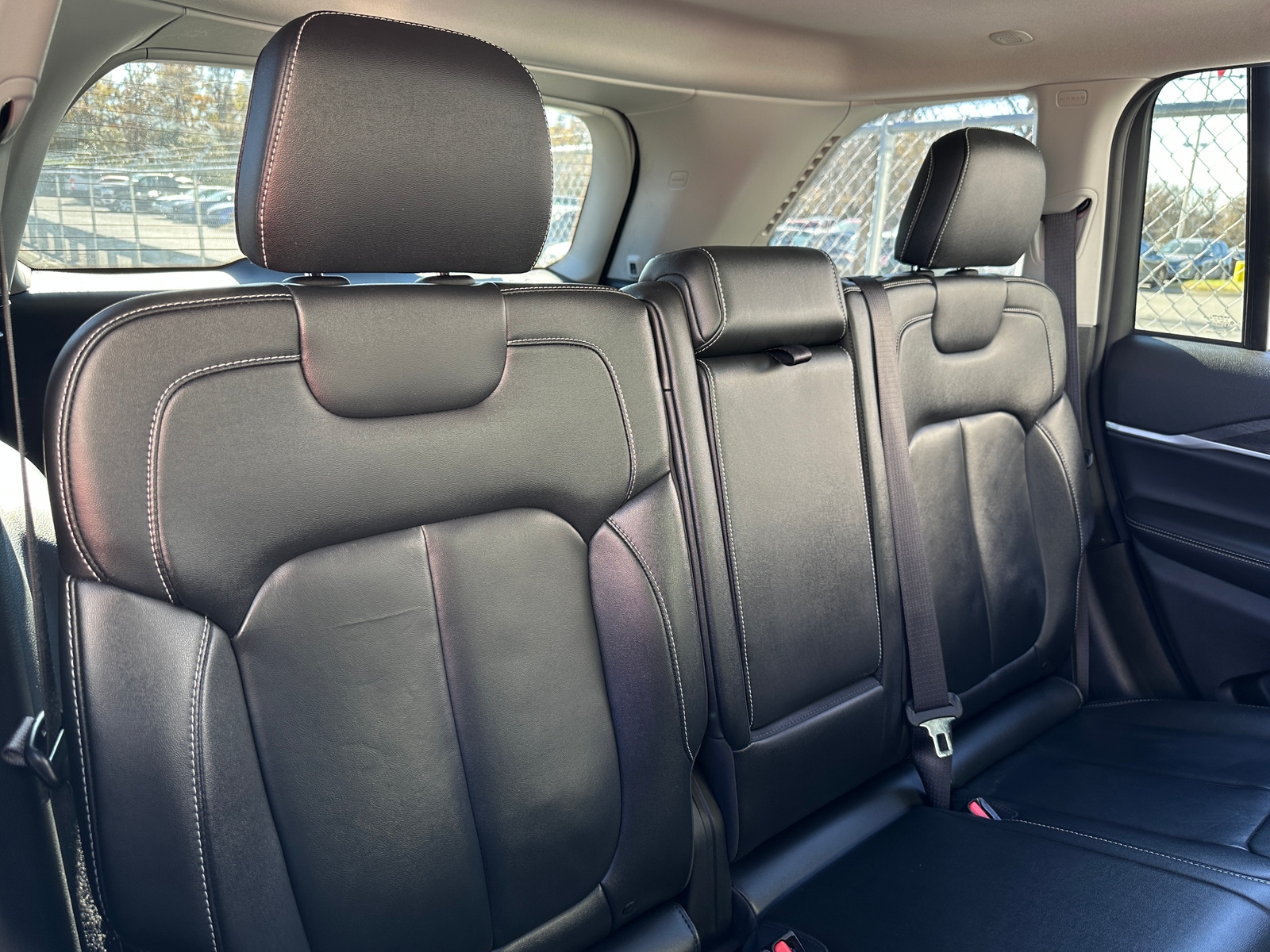 Thumbnail: 2022 Jeep Grand Cherokee - 5