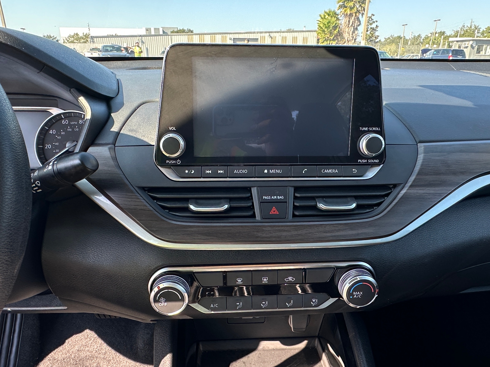 Thumbnail: 2024 Nissan Altima - 4