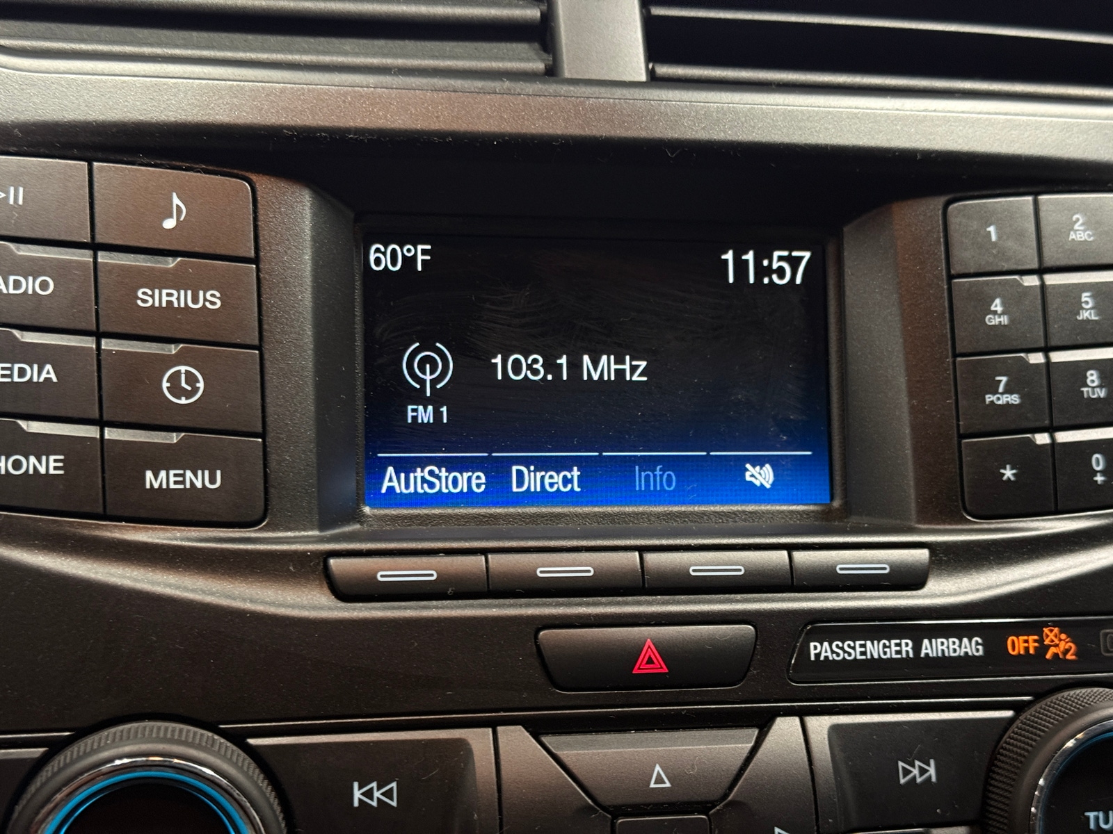 Thumbnail: 2019 Ford Explorer - 4