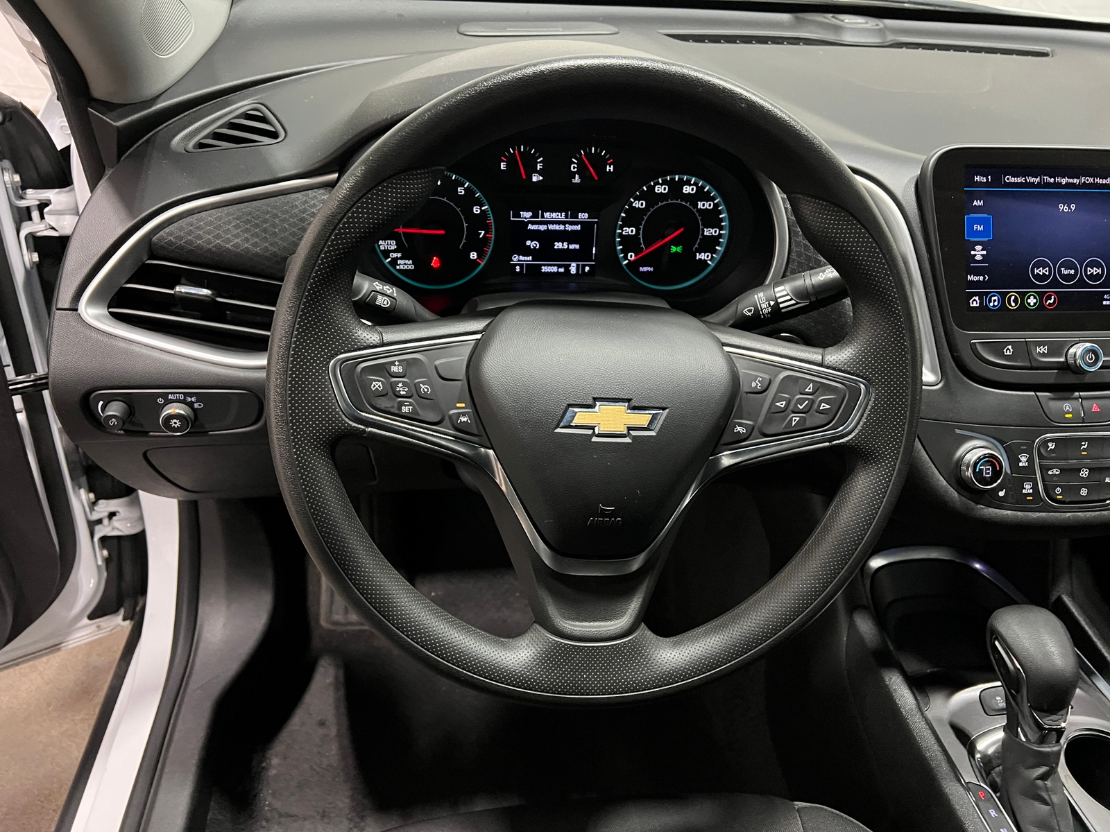 Thumbnail: 2024 Chevrolet Malibu - 5