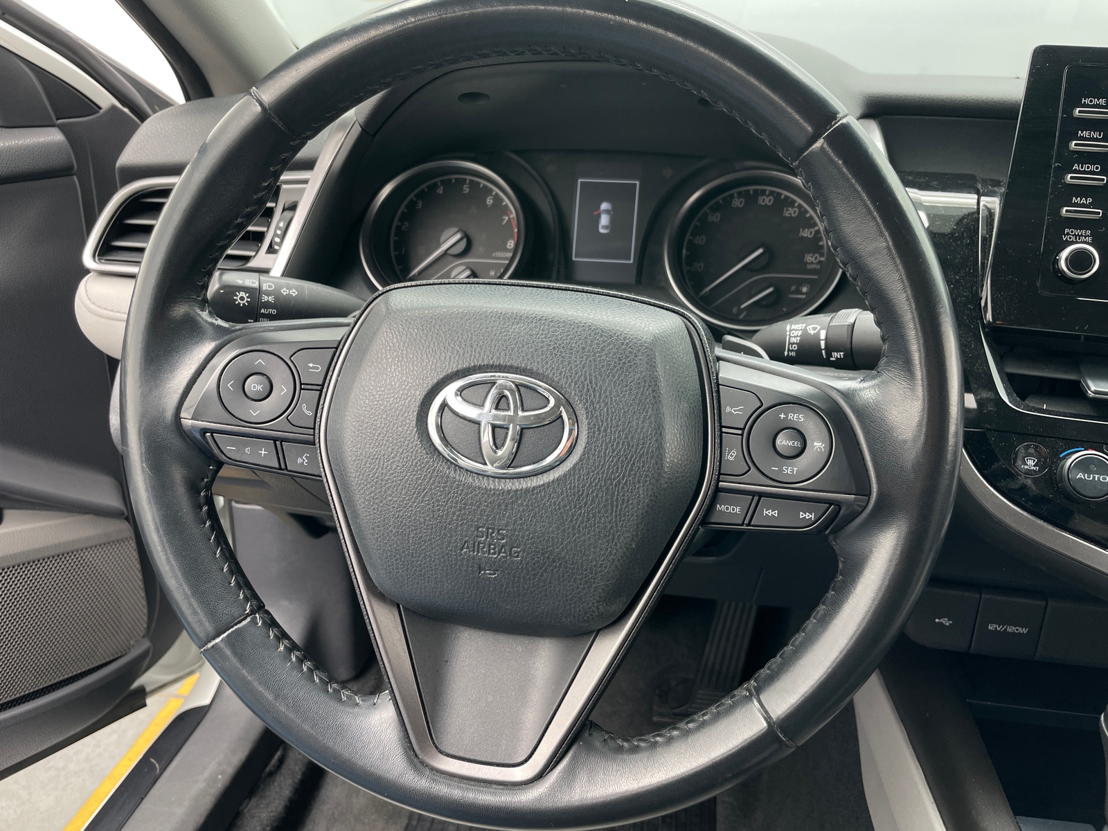 Thumbnail: 2022 Toyota Camry - 4