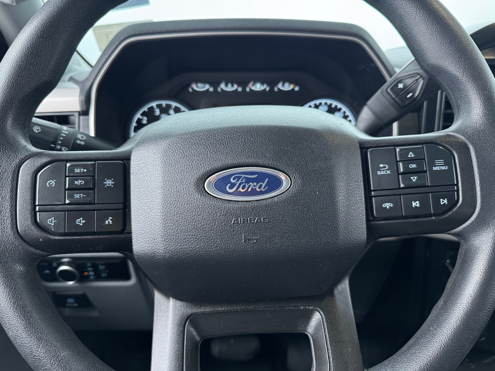 Thumbnail: 2023 Ford Econoline - 5