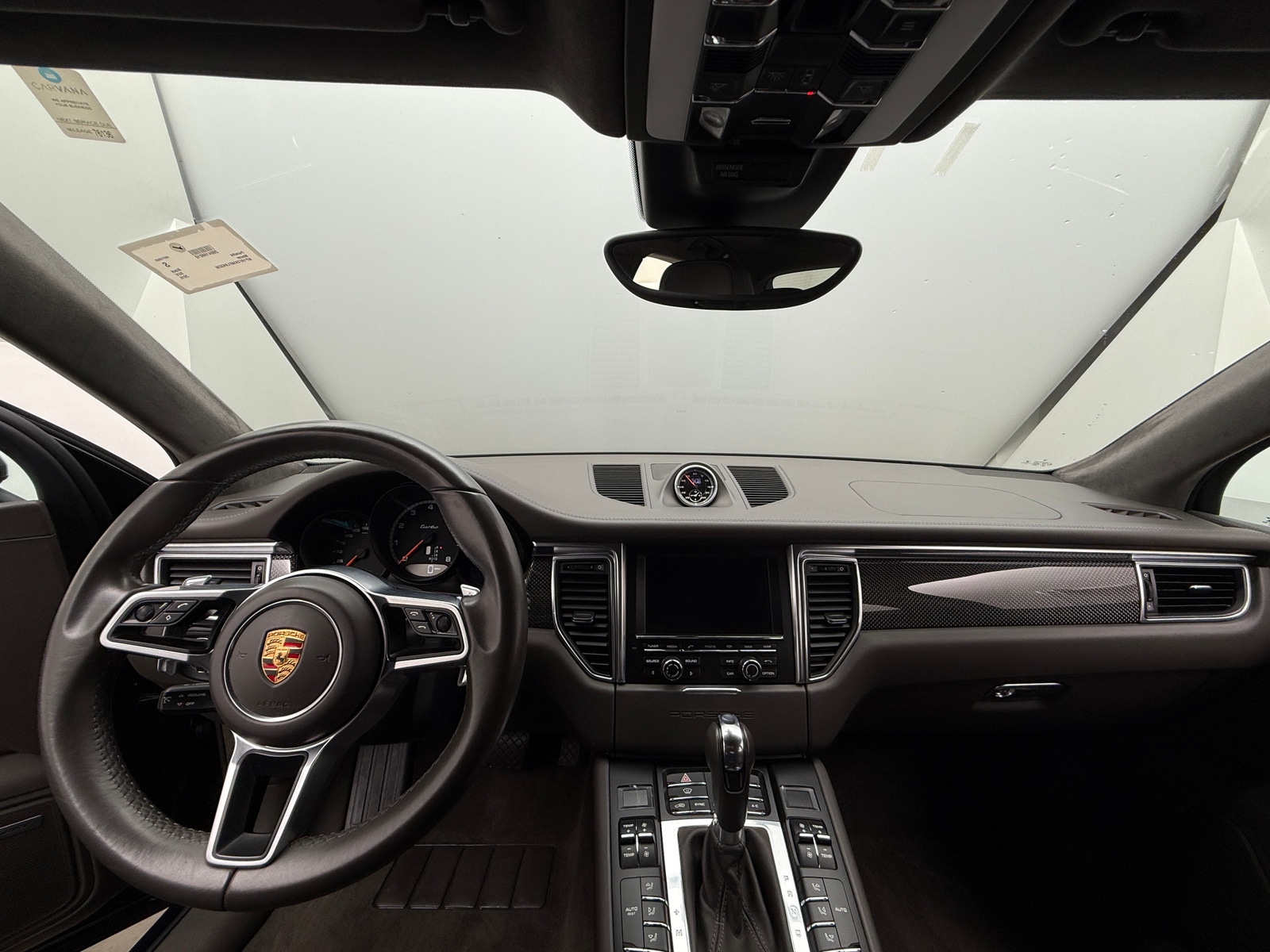 Thumbnail: 2015 Porsche Macan - 2