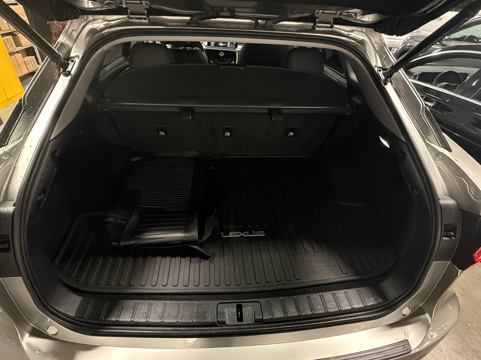 Thumbnail: 2021 Lexus RX - 6