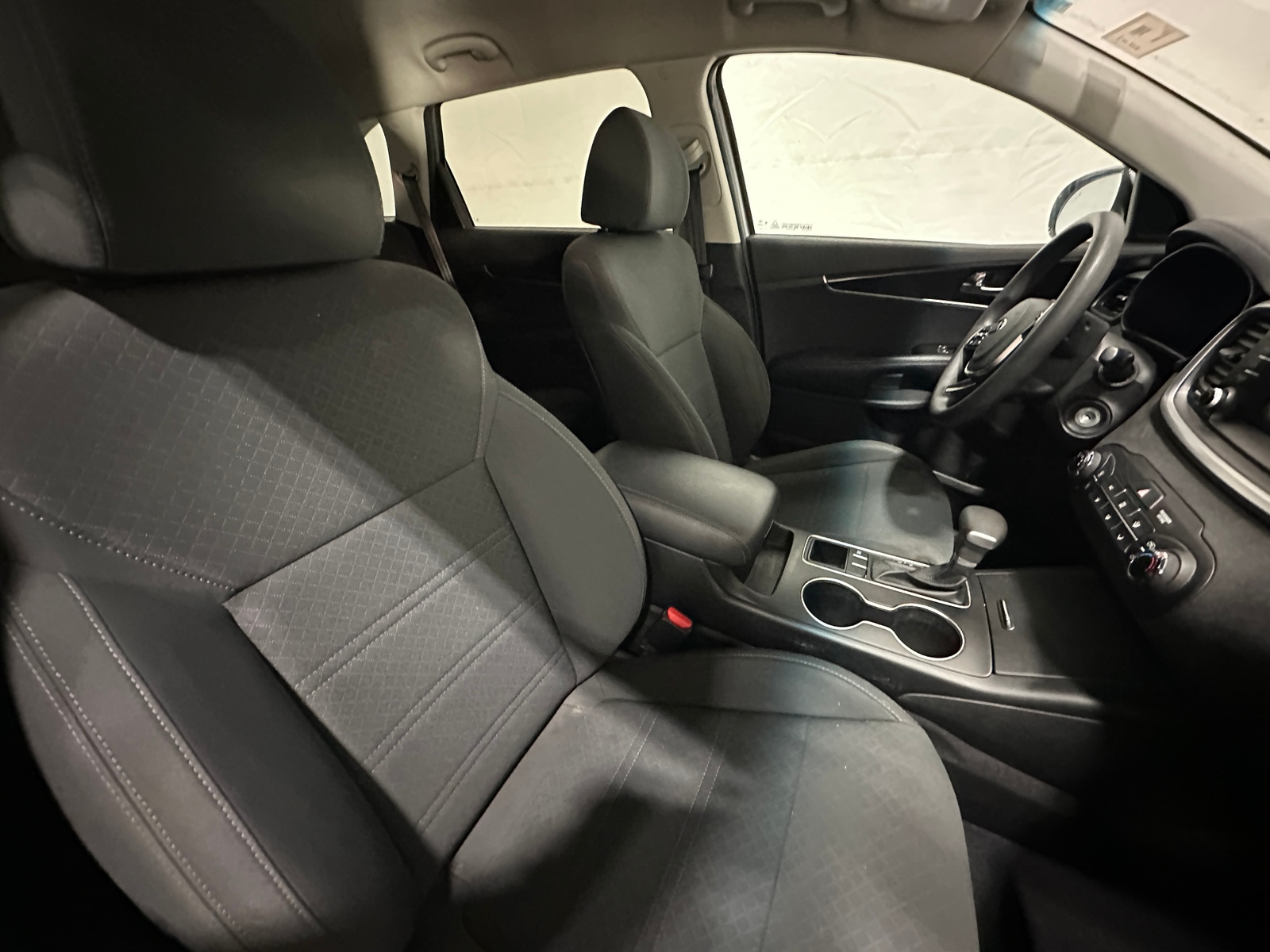 Thumbnail: 2020 Kia Sorento - 2