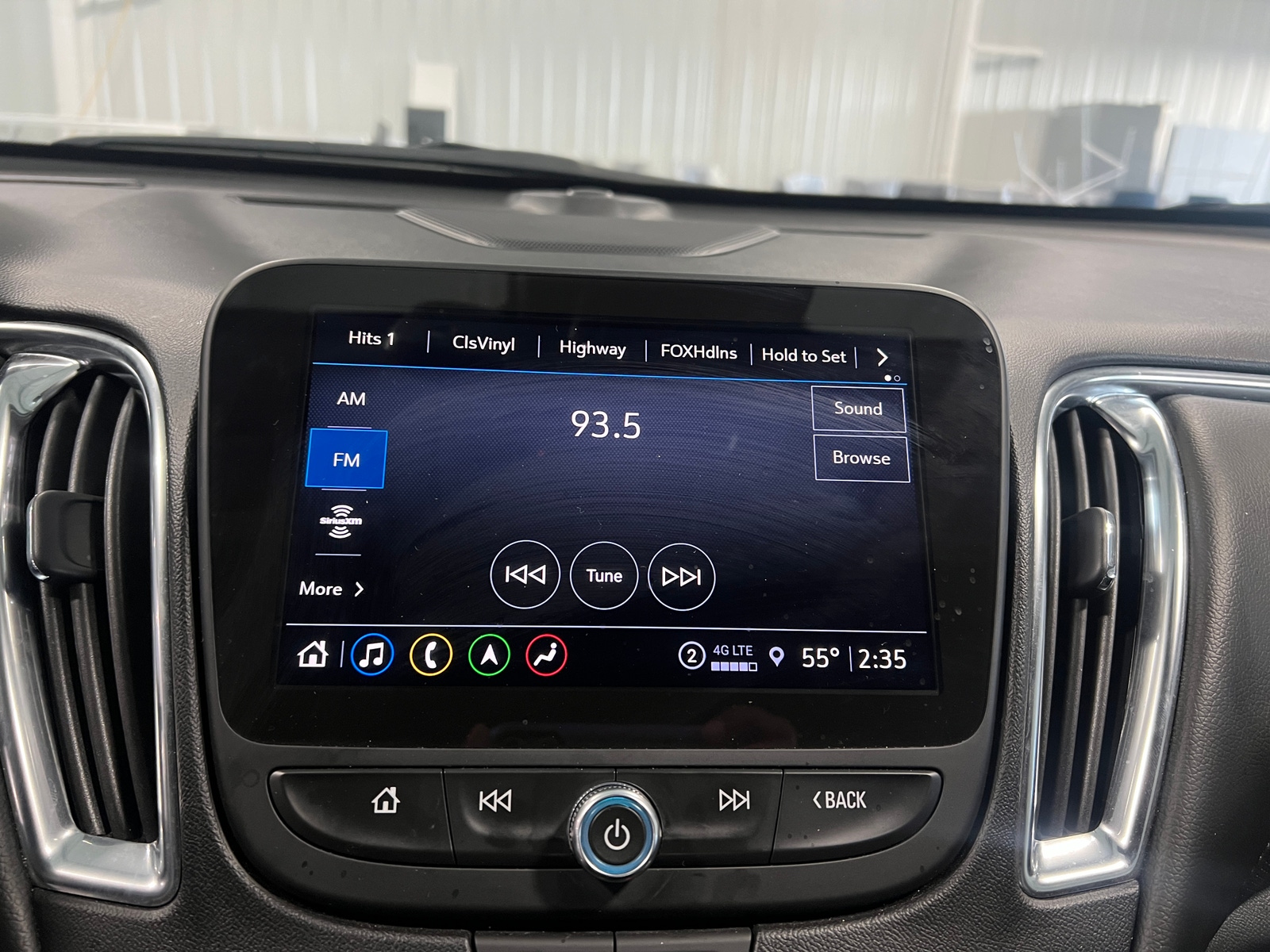 Thumbnail: 2024 Chevrolet Malibu - 3