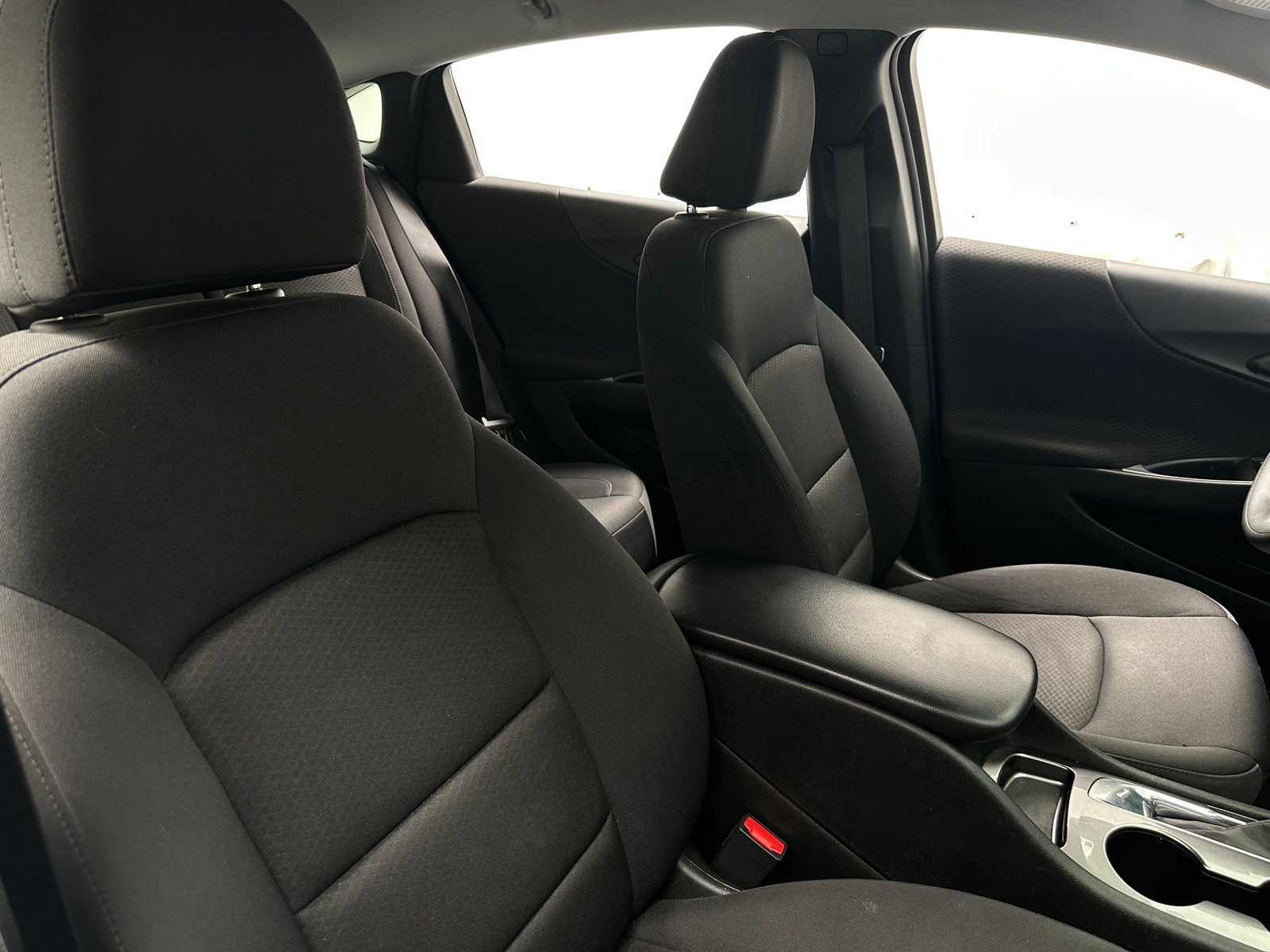 Thumbnail: 2022 Chevrolet Malibu - 2