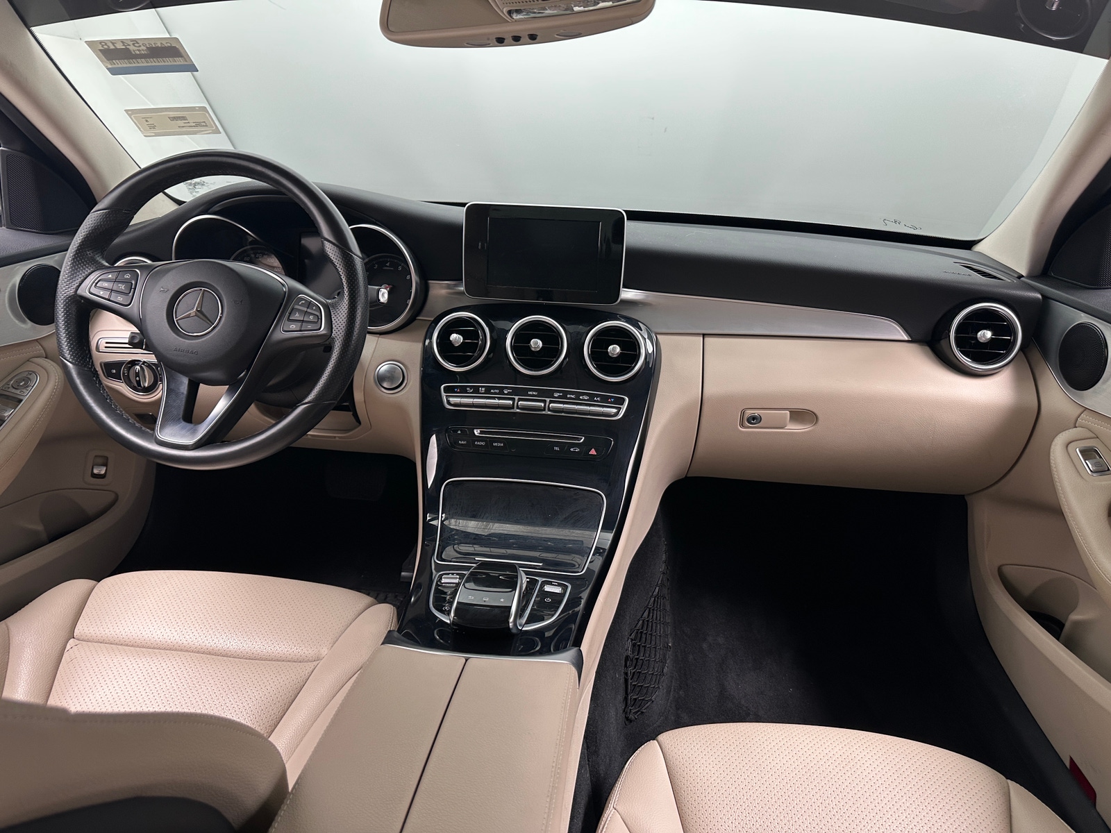 Thumbnail: 2016 Mercedes-Benz C-Class - 2