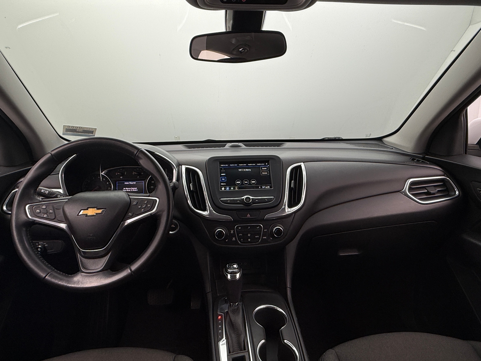 Thumbnail: 2019 Chevrolet Equinox - 3