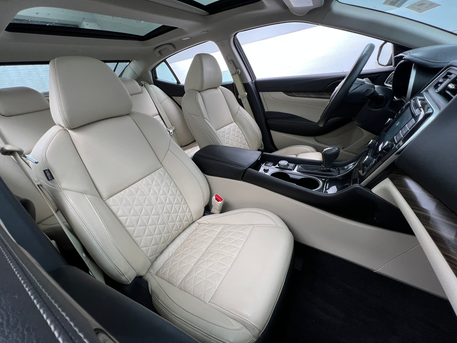 Thumbnail: 2016 Nissan Maxima - 5