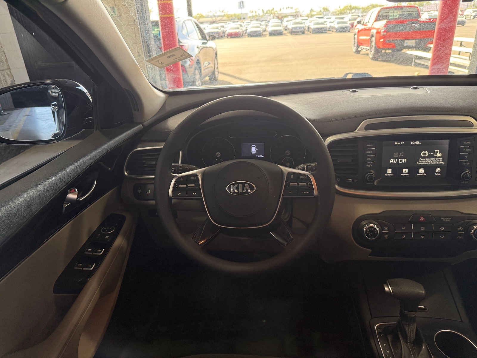 Thumbnail: 2020 Kia Sorento - 5