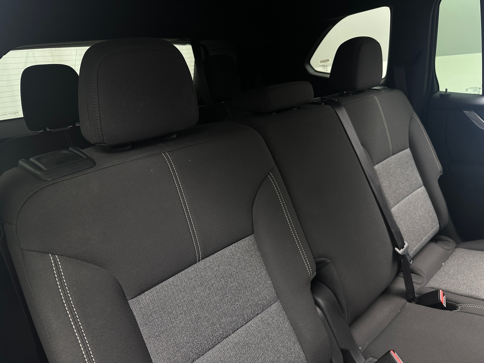 Thumbnail: 2025 GMC Acadia - 6