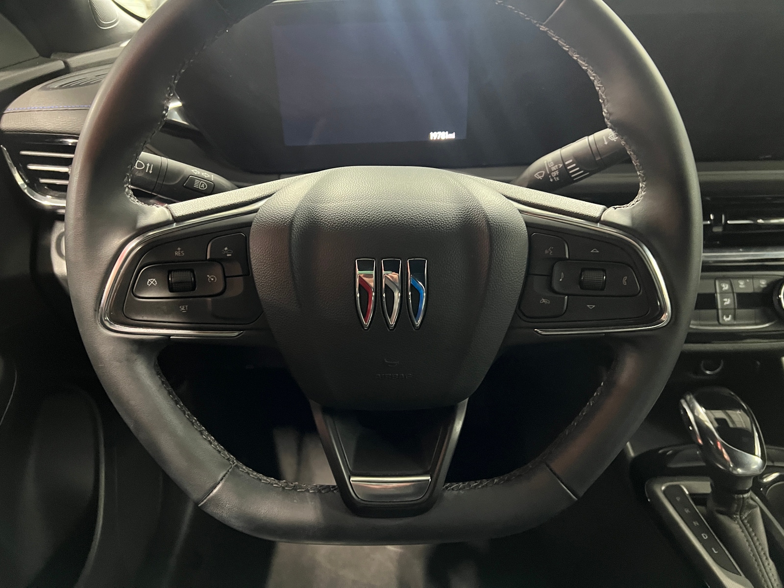 Thumbnail: 2025 Buick Envista - 4