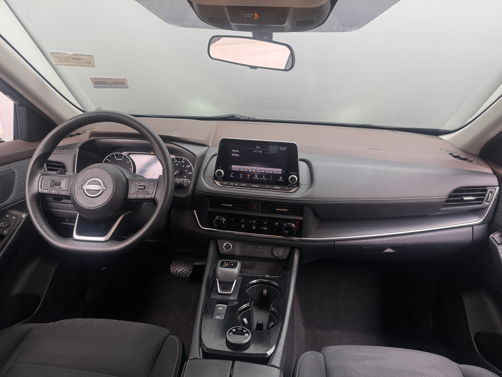 Thumbnail: 2023 Nissan Rogue - 3